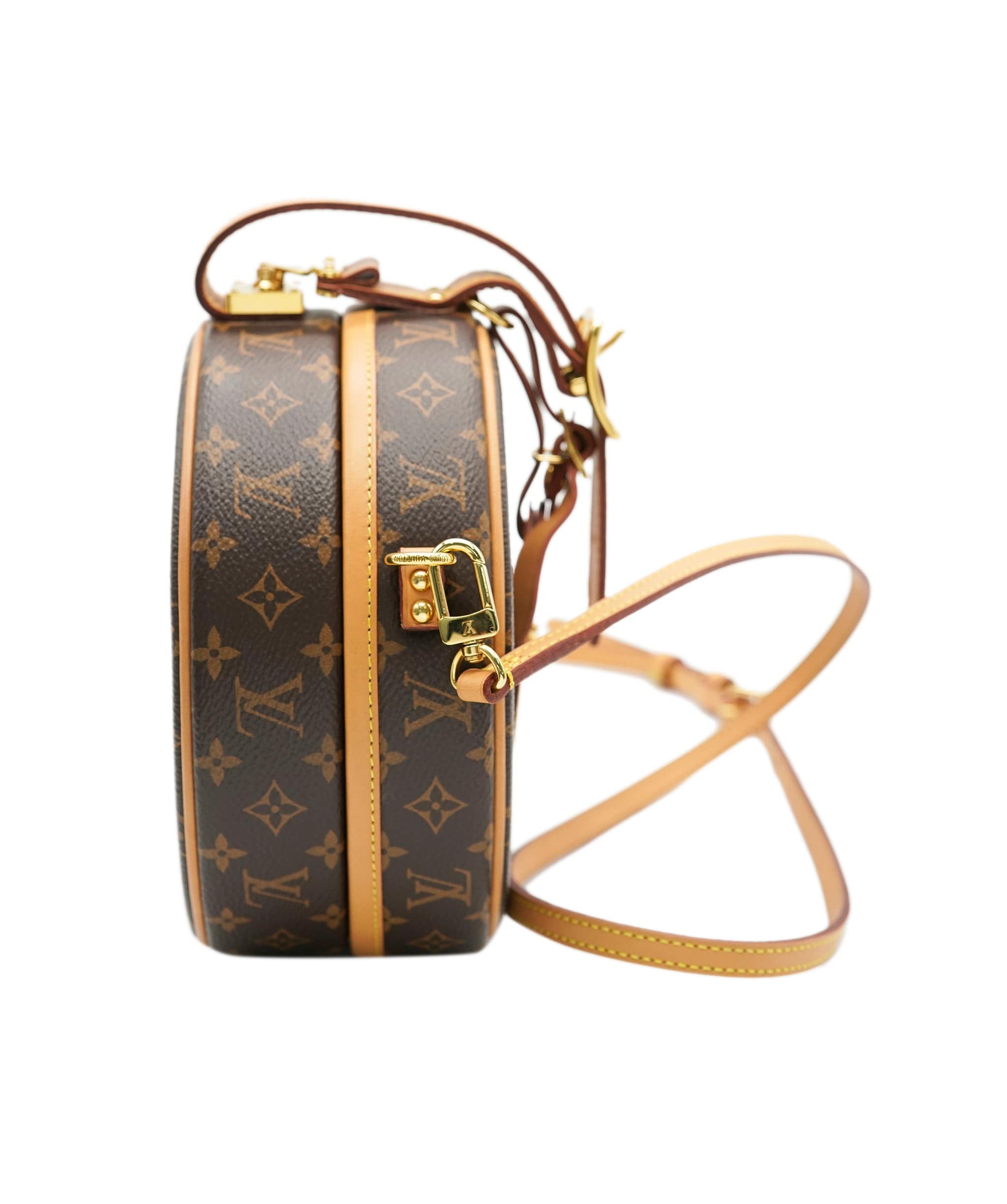 Louis Vuitton Louis Vuitton Boite Chapeau AGC1644