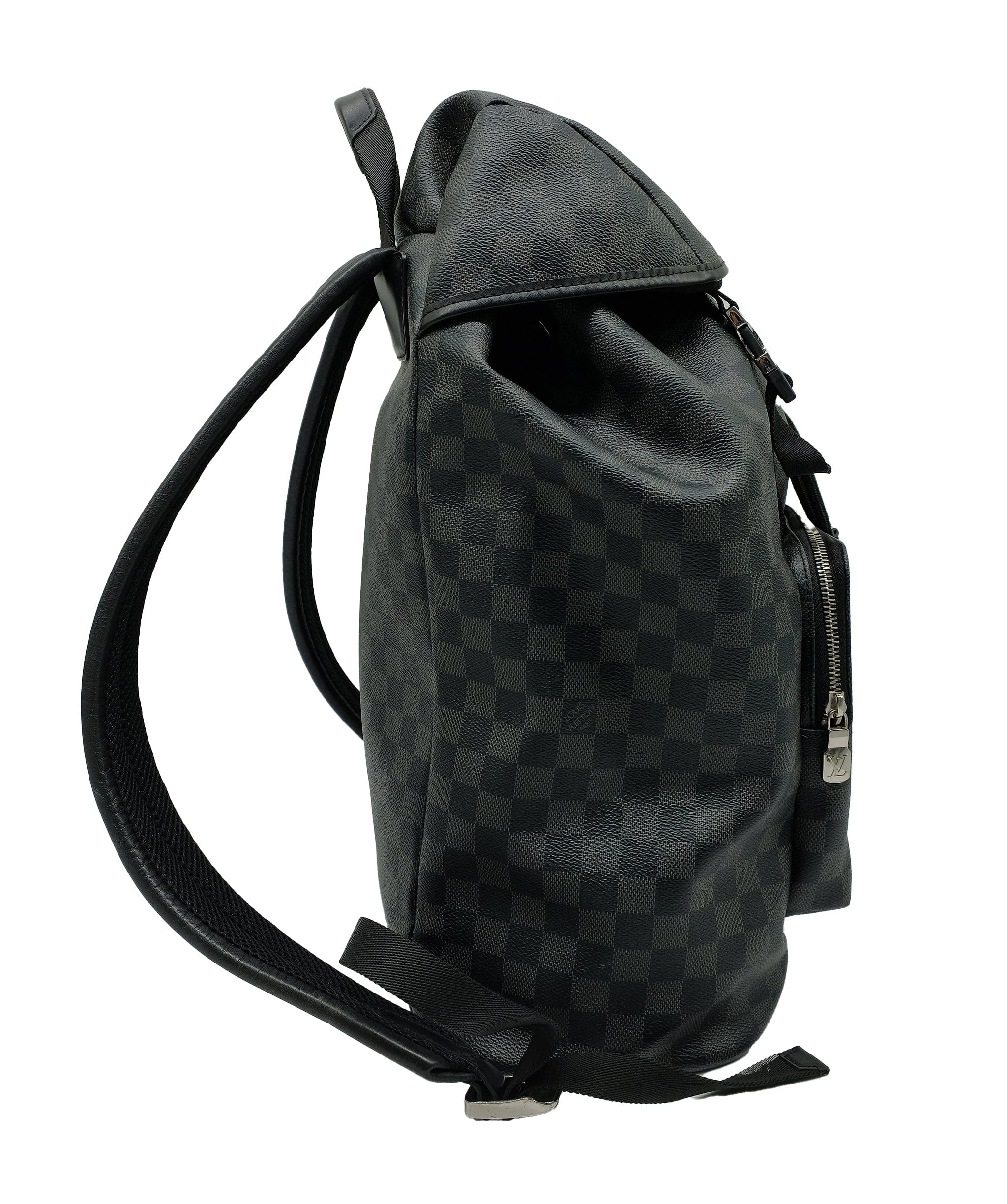 Louis Vuitton Louis Vuitton Damier Graphite black back pack RJC3159