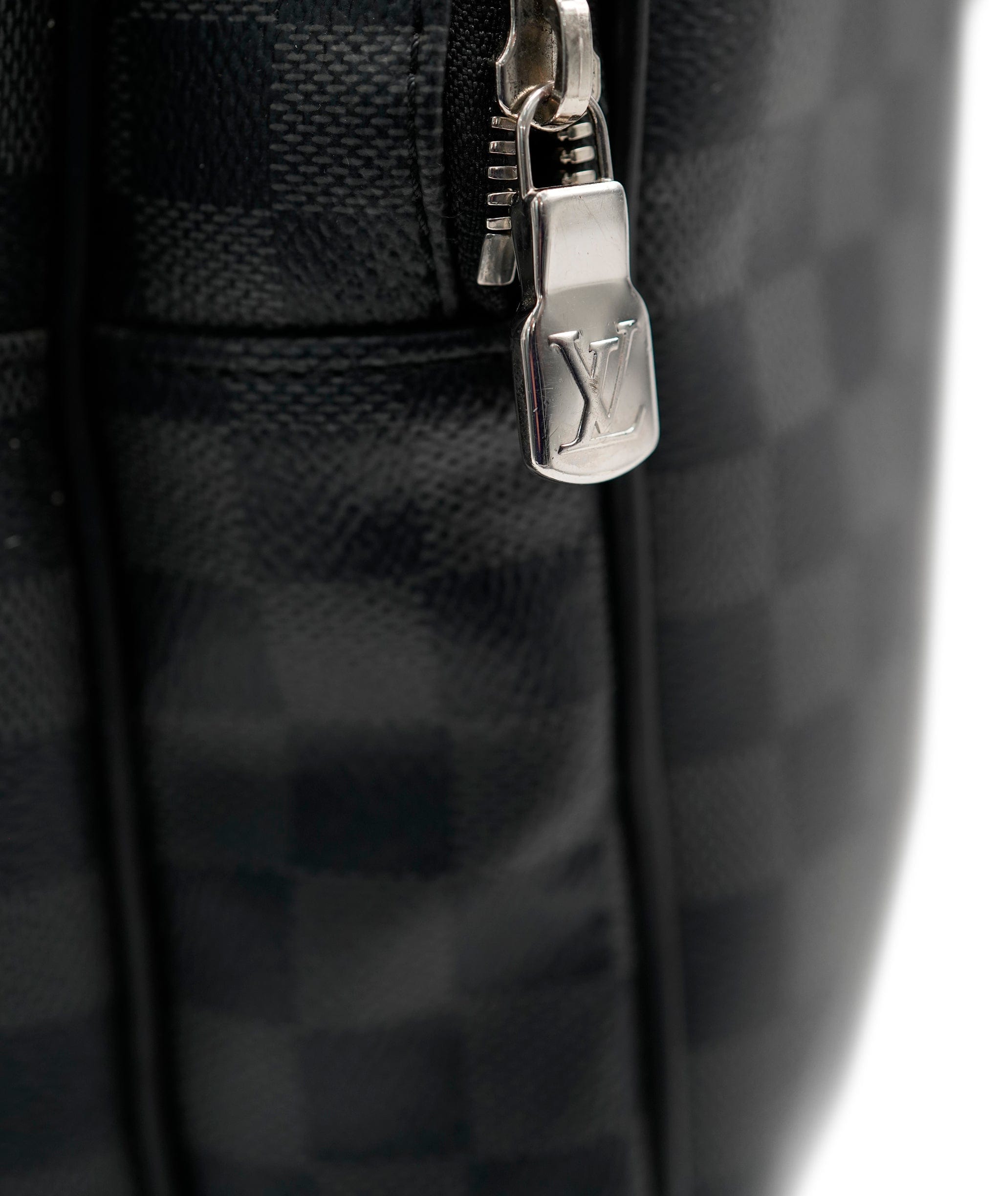 Louis Vuitton Louis Vuitton Damier Graphite Michael NV2 Backpack 131463