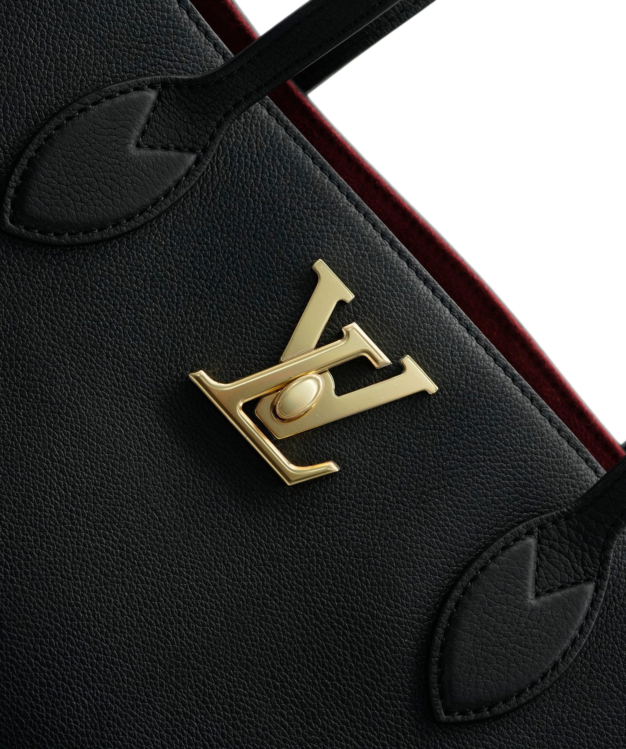 Louis Vuitton Louis vuitton lock me bag ALC0449