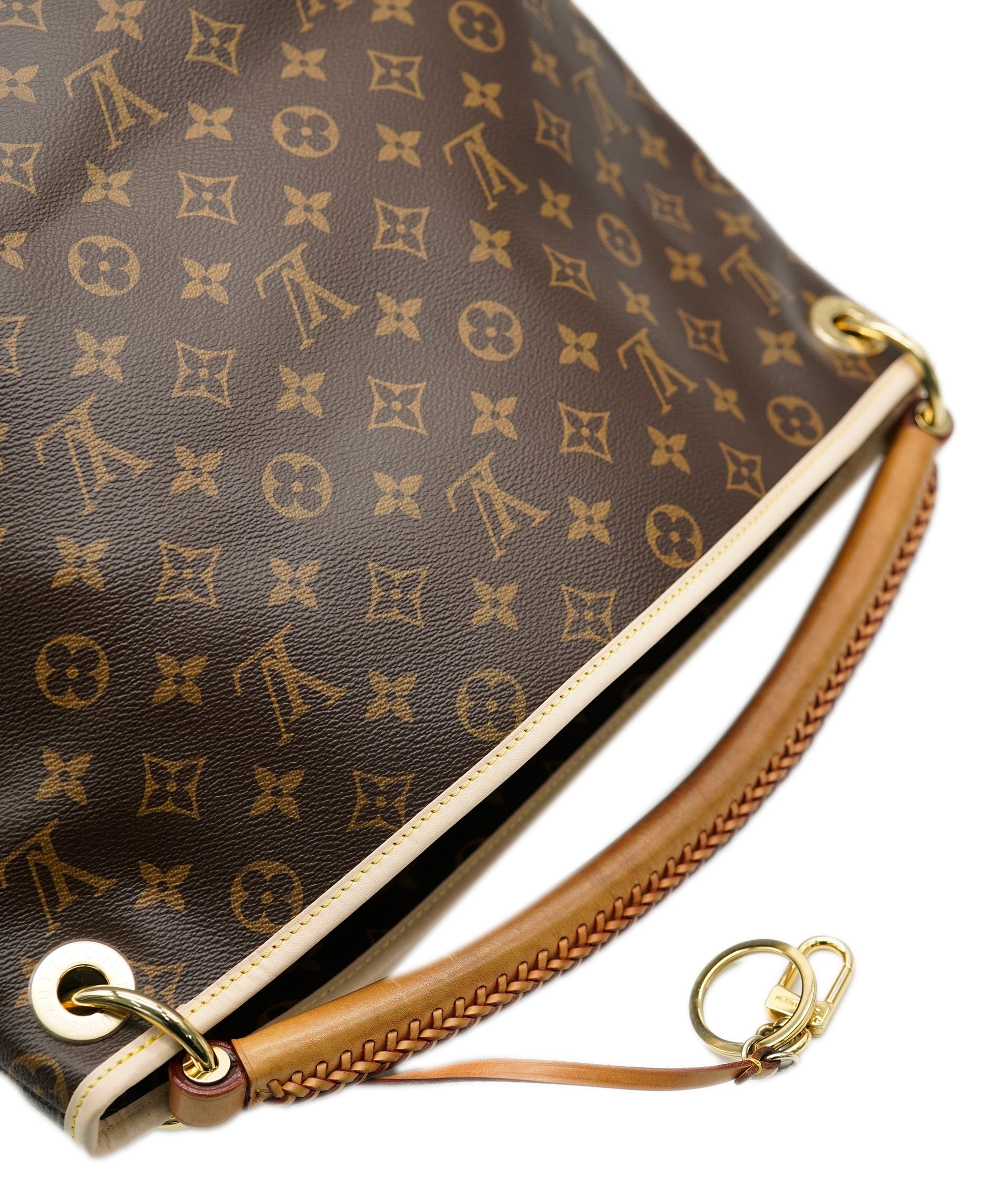 Louis Vuitton Louis Vuitton Monogram Artsy MM Bag  AGC1599