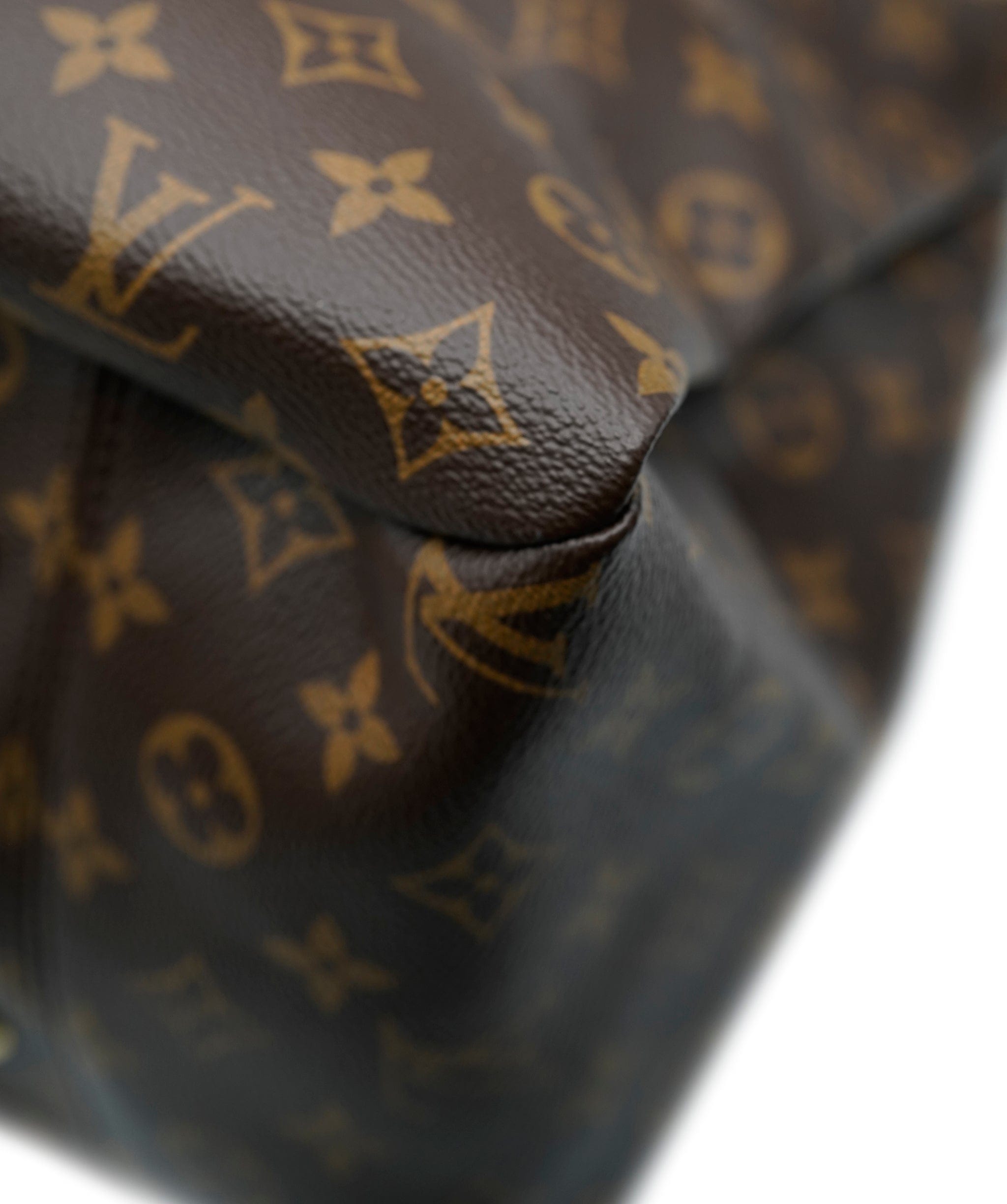 Louis Vuitton Louis Vuitton Monogram Artsy MM Bag  AGC1599