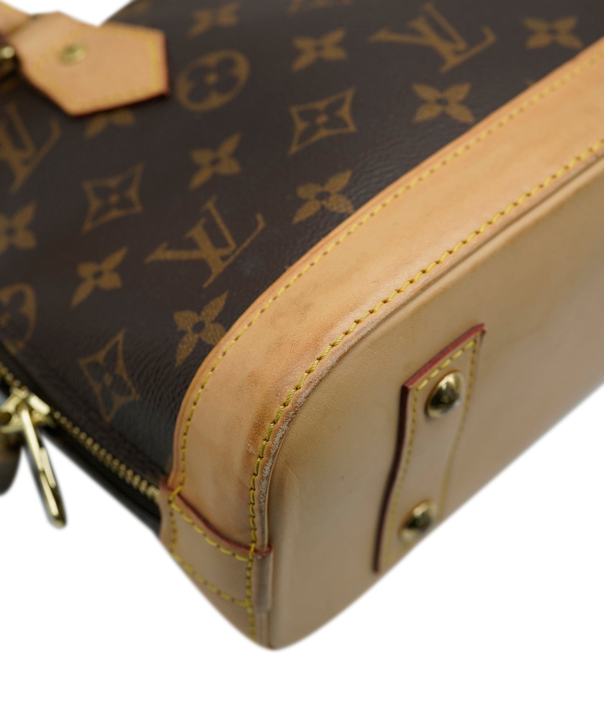 Louis Vuitton Louis Vuitton Monogram Canvas Alma BB ABC0035