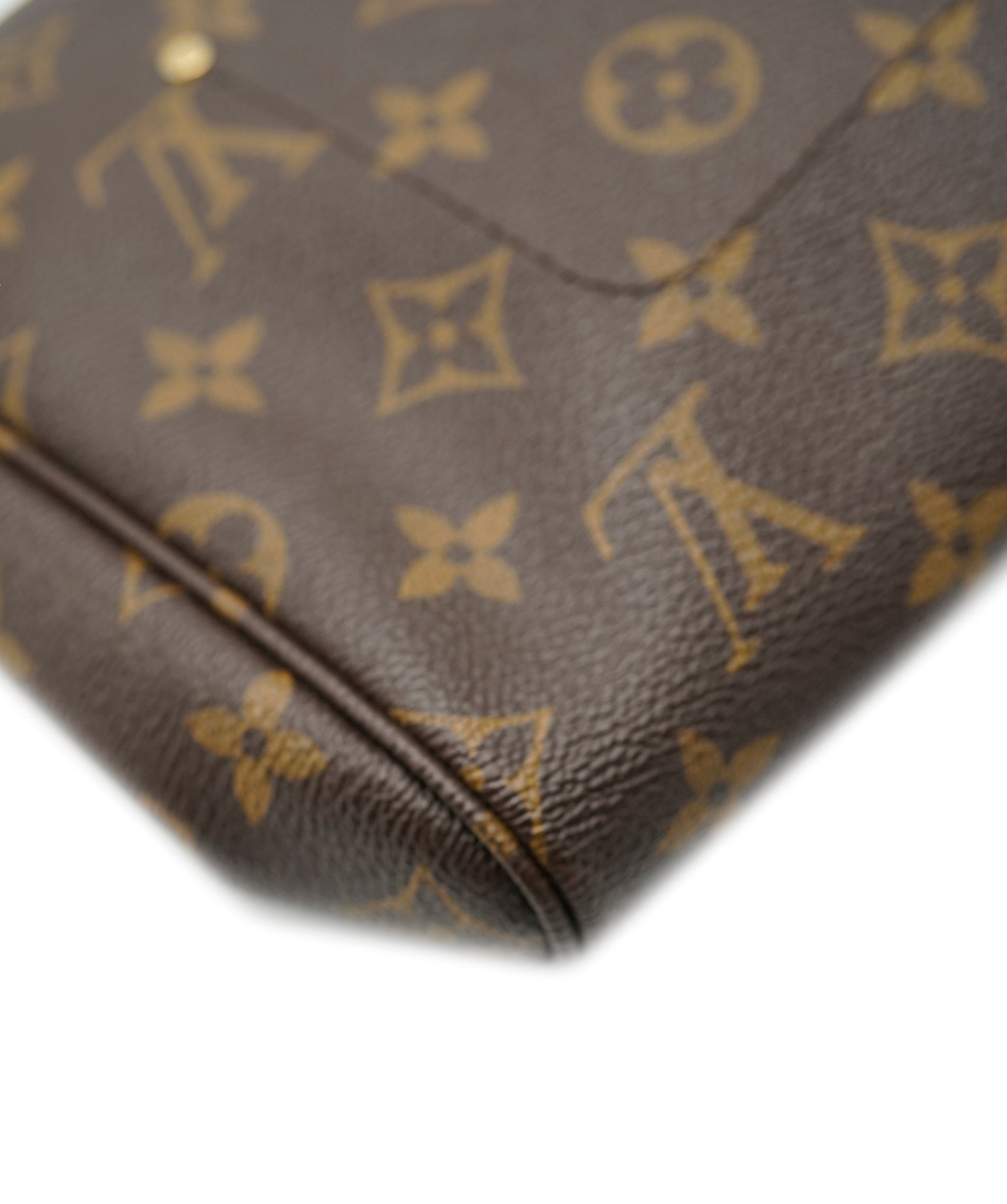 Louis Vuitton Louis Vuitton Monogram Canvas Favourite MM ABC0471