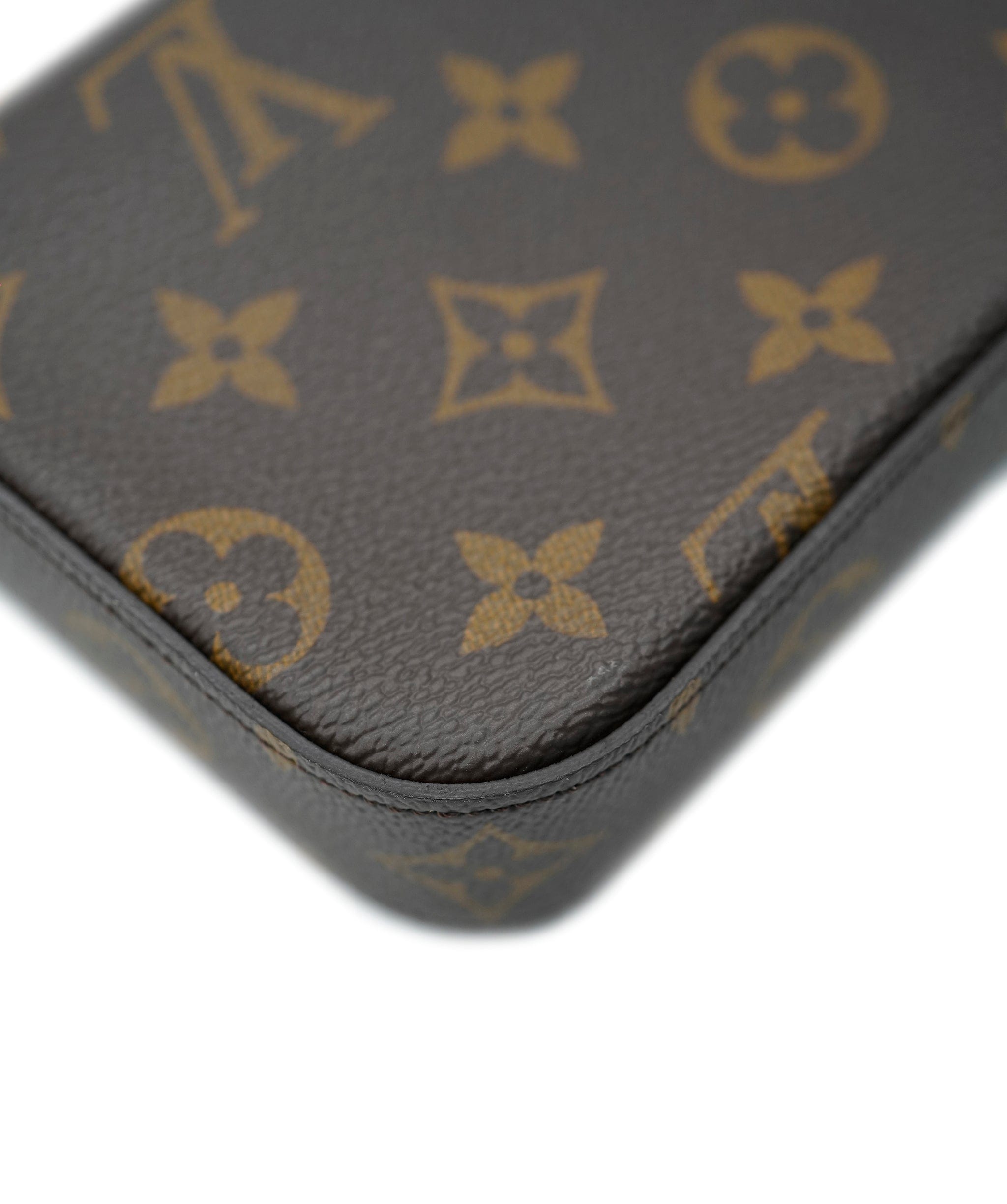 Louis Vuitton Louis Vuitton Monogram Canvas Felicie Strap & Go ABC0950