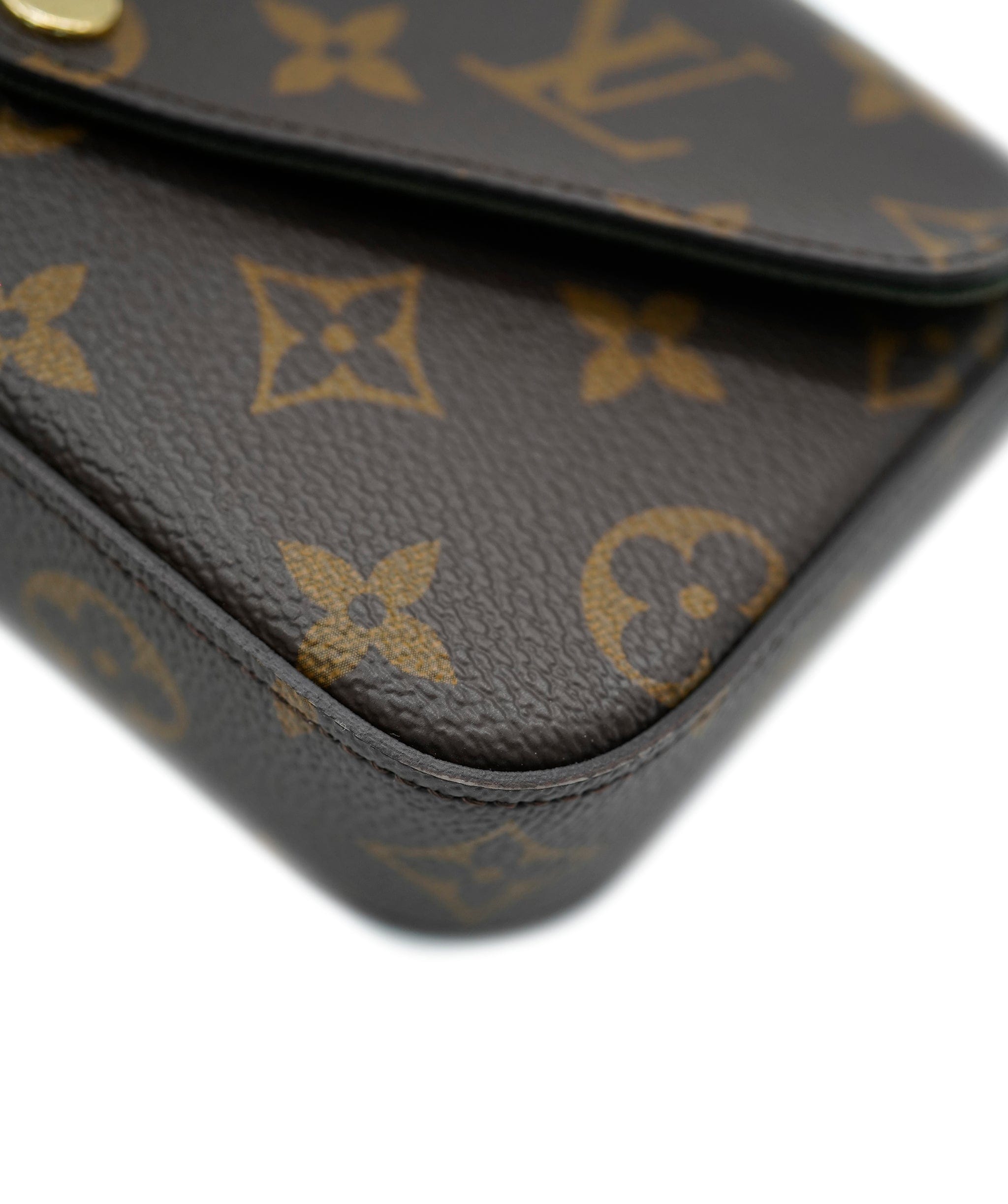 Louis Vuitton Louis Vuitton Monogram Canvas Felicie Strap & Go ABC0950