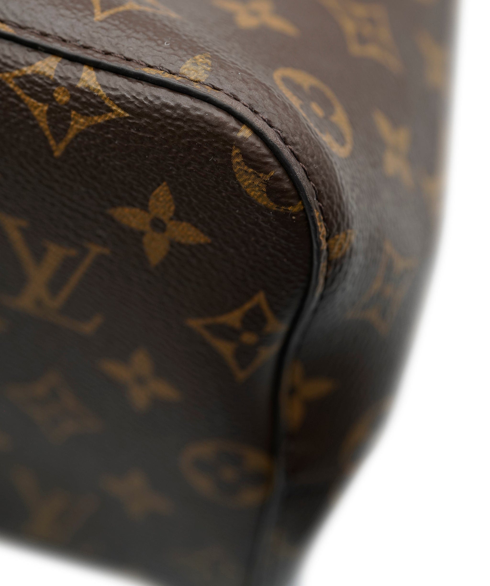 Louis Vuitton Louis Vuitton Monogram Canvas NeoNoe MM 131953