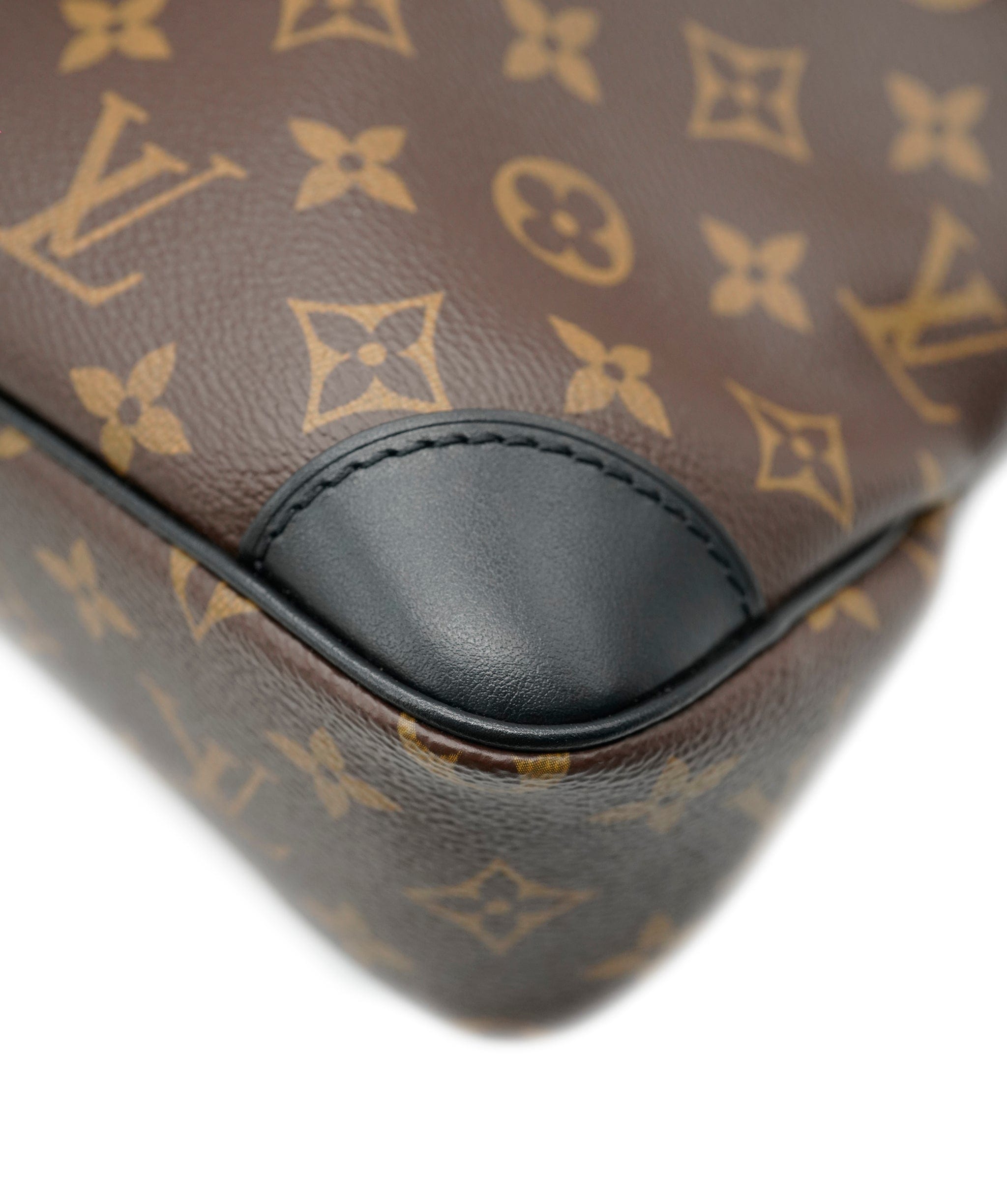 Louis Vuitton Louis Vuitton Monogram Canvas Odeon PM ASC2310