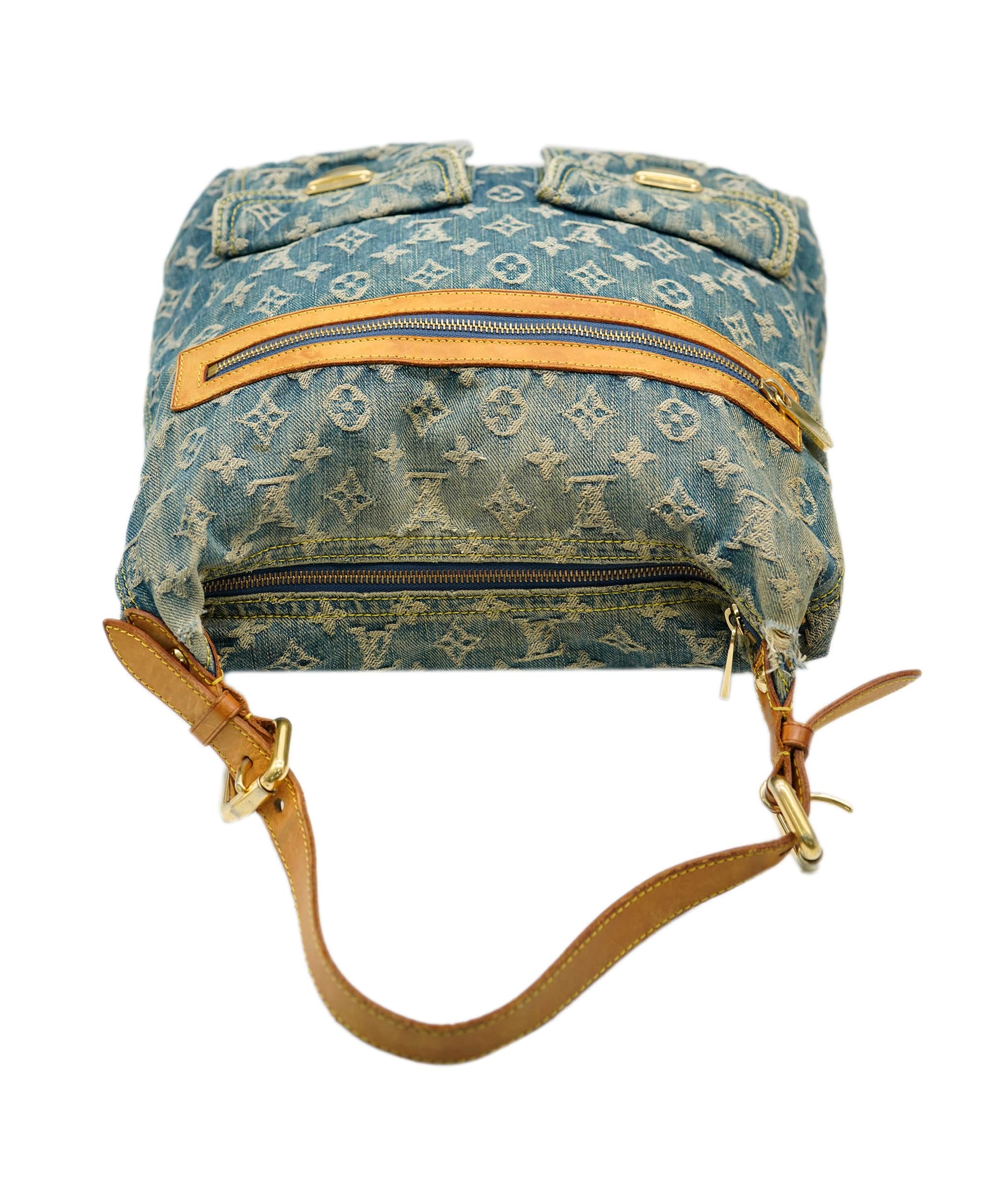 Louis Vuitton Louis Vuitton Monogram Denim Buggy GM Shoulder Bag ASL8061