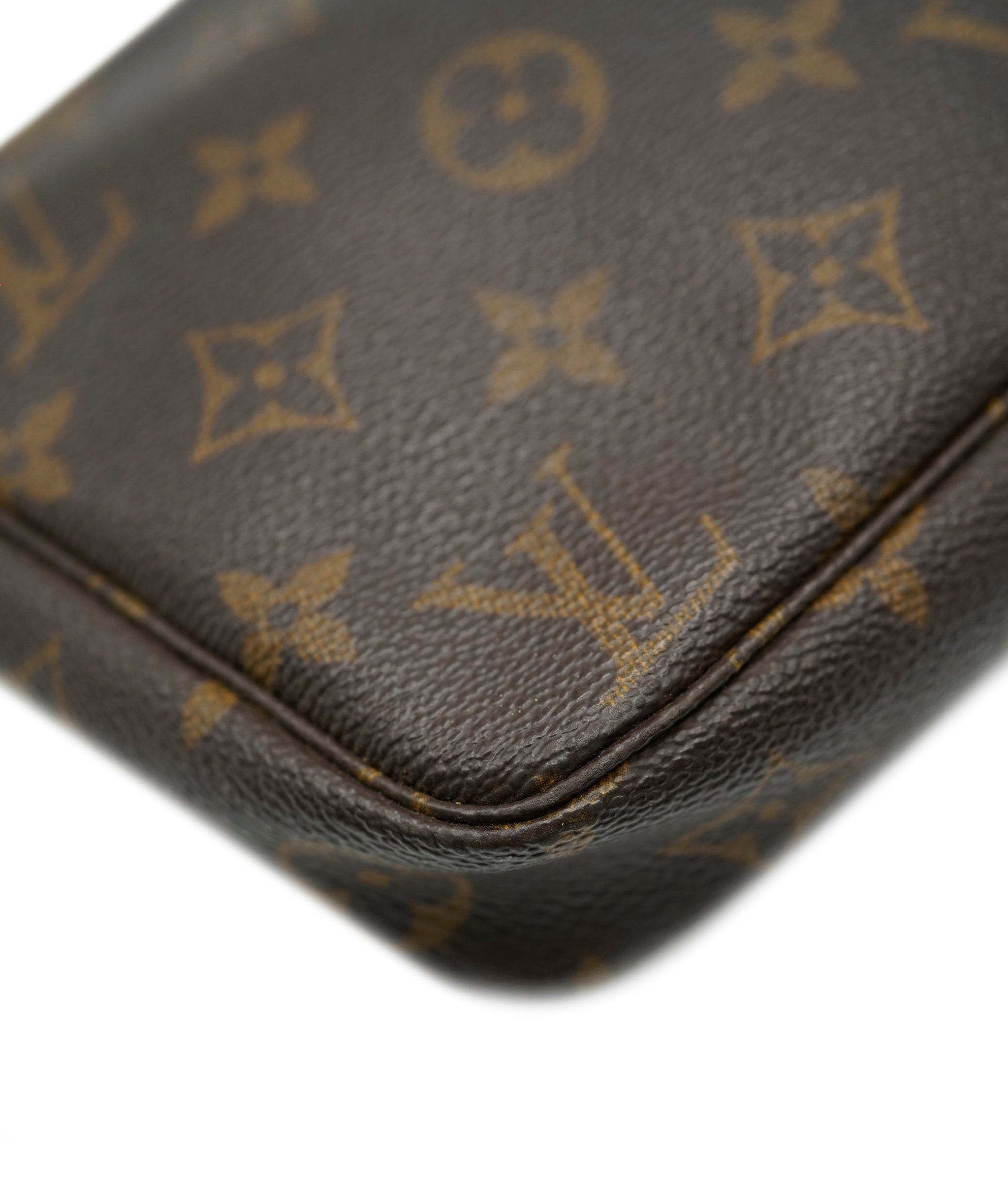 Louis Vuitton Louis Vuitton Monogram Pochette Accessoires ASL8009