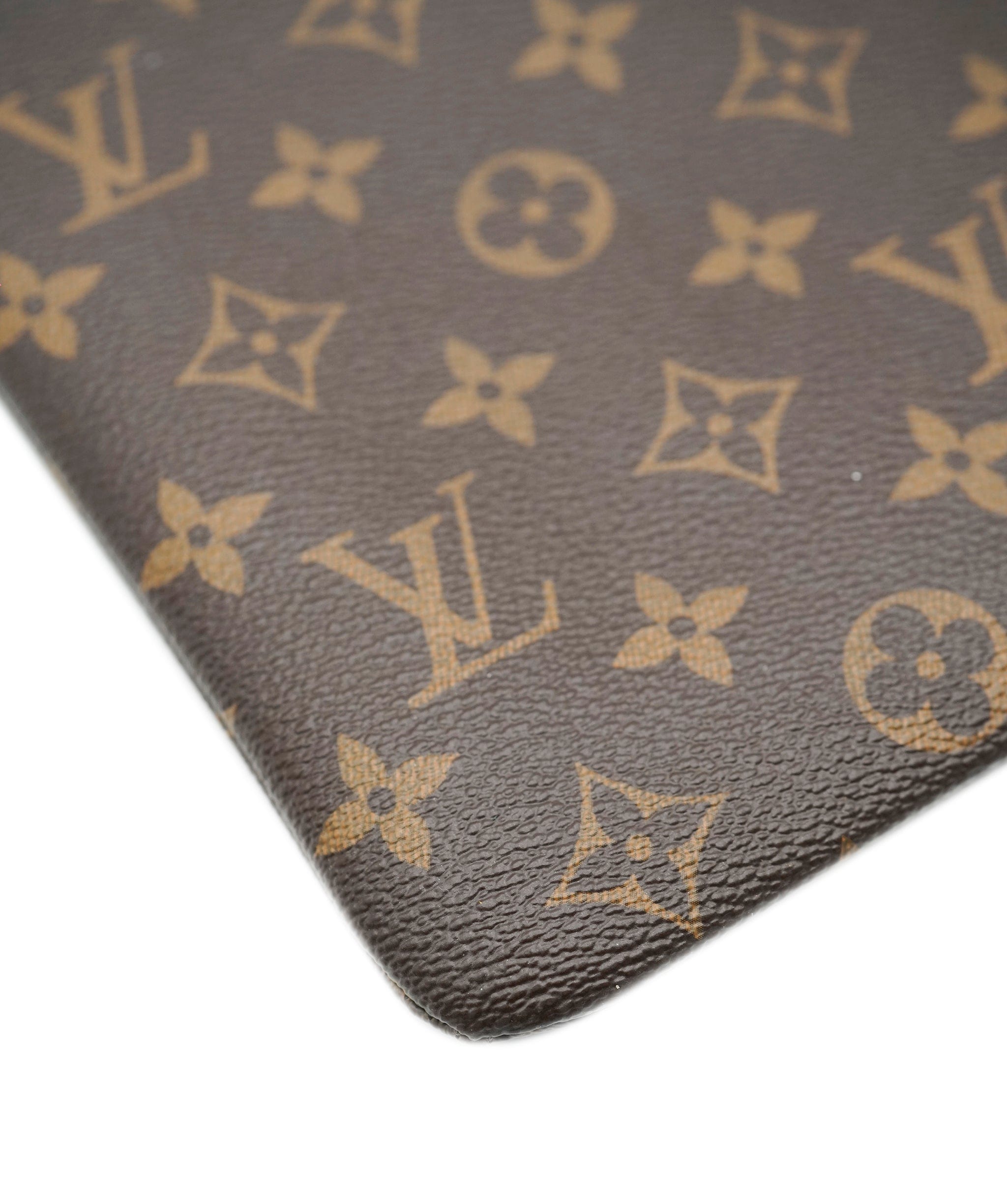 Louis Vuitton Louis Vuitton Rose Poudre Monogram Canvas Daily Pouch ABC0778