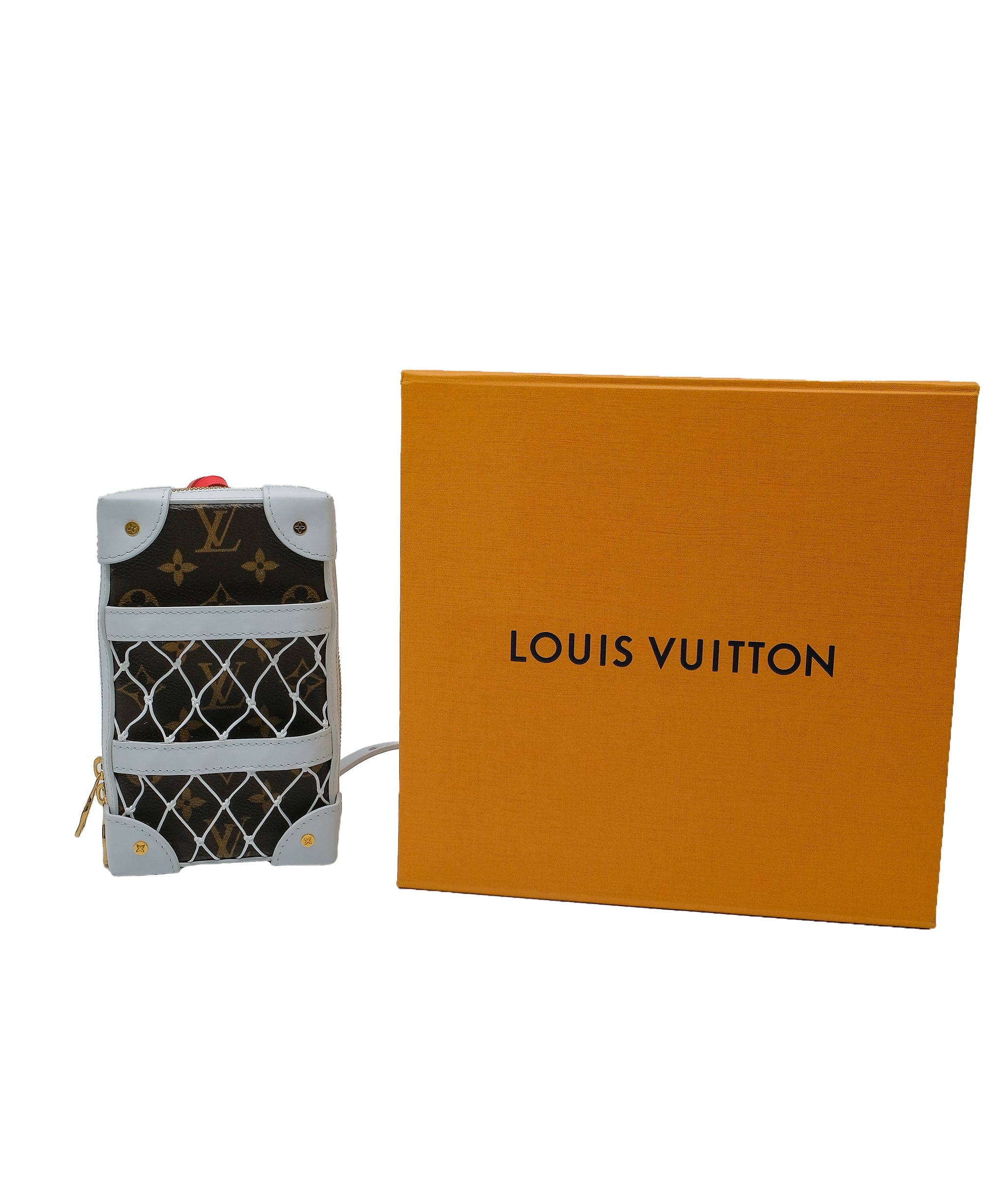 Louis Vuitton Louis vuitton x NBA Soft Trunk monogram with white strap RJC3162