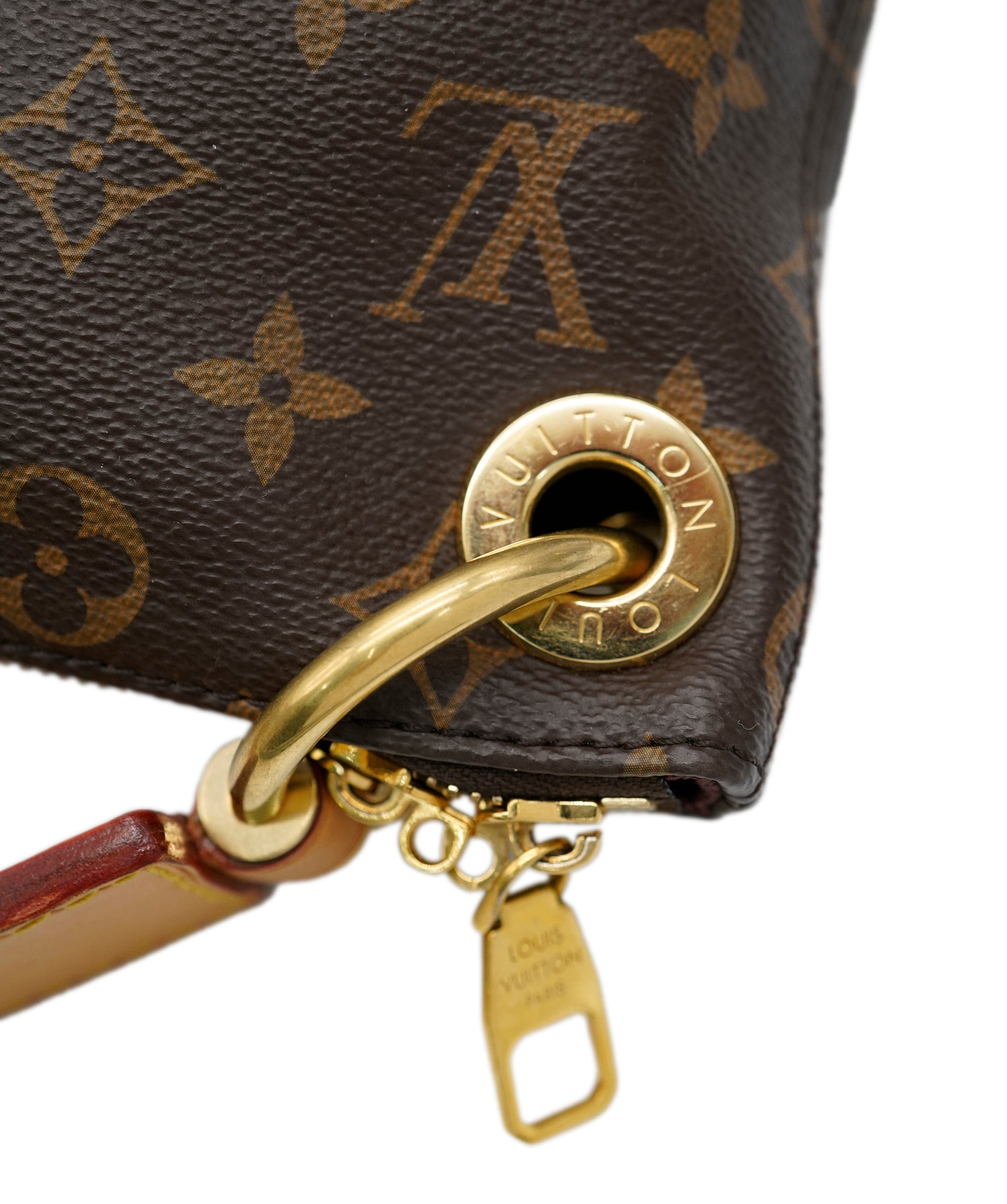 Louis Vuitton LV Monogram Canvas Berri PM ASC2117