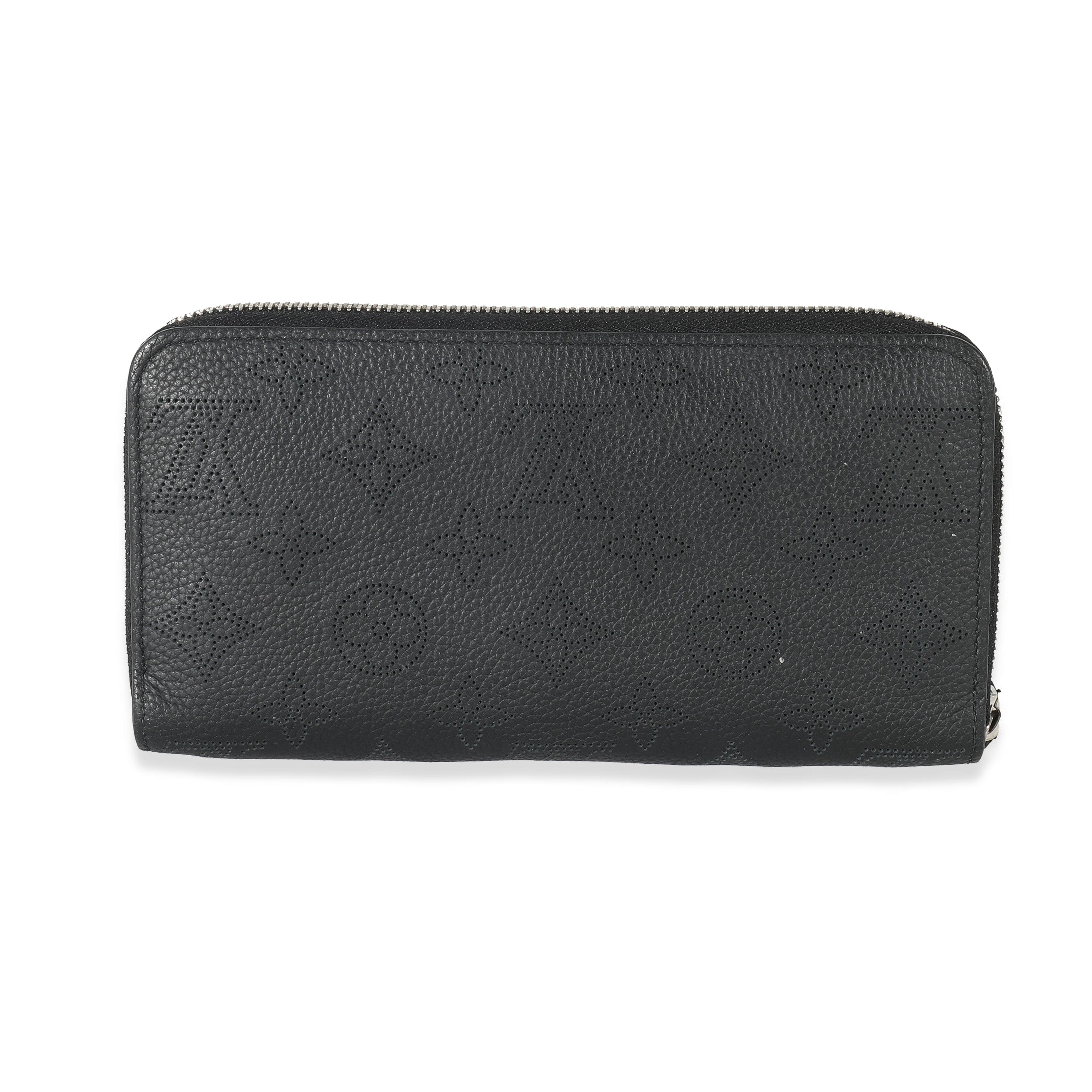 Louis Vuitton Louis Vuitton Black Mahina Zippy Wallet