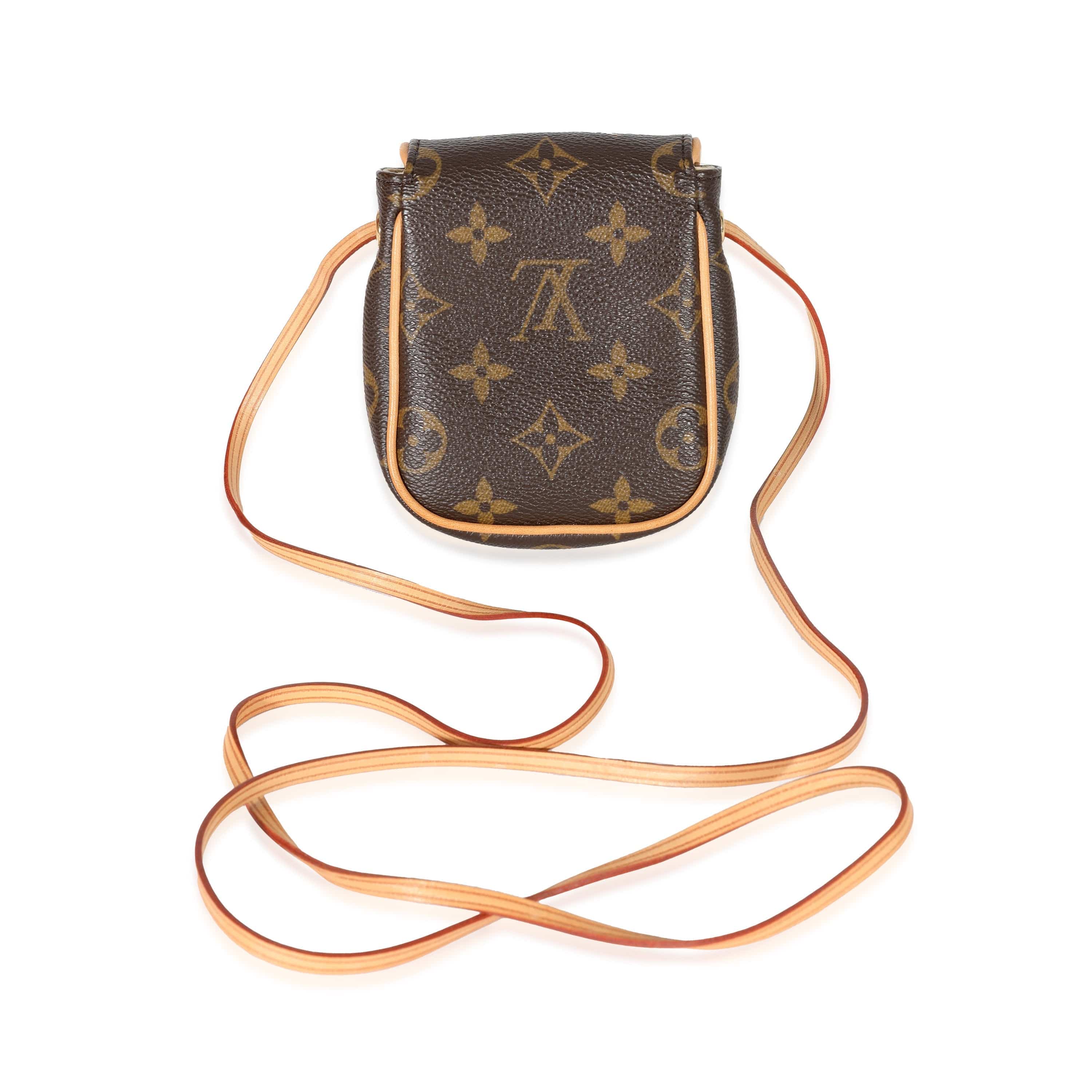 Louis Vuitton Louis Vuitton Monogram Canvas Cancun Pochette