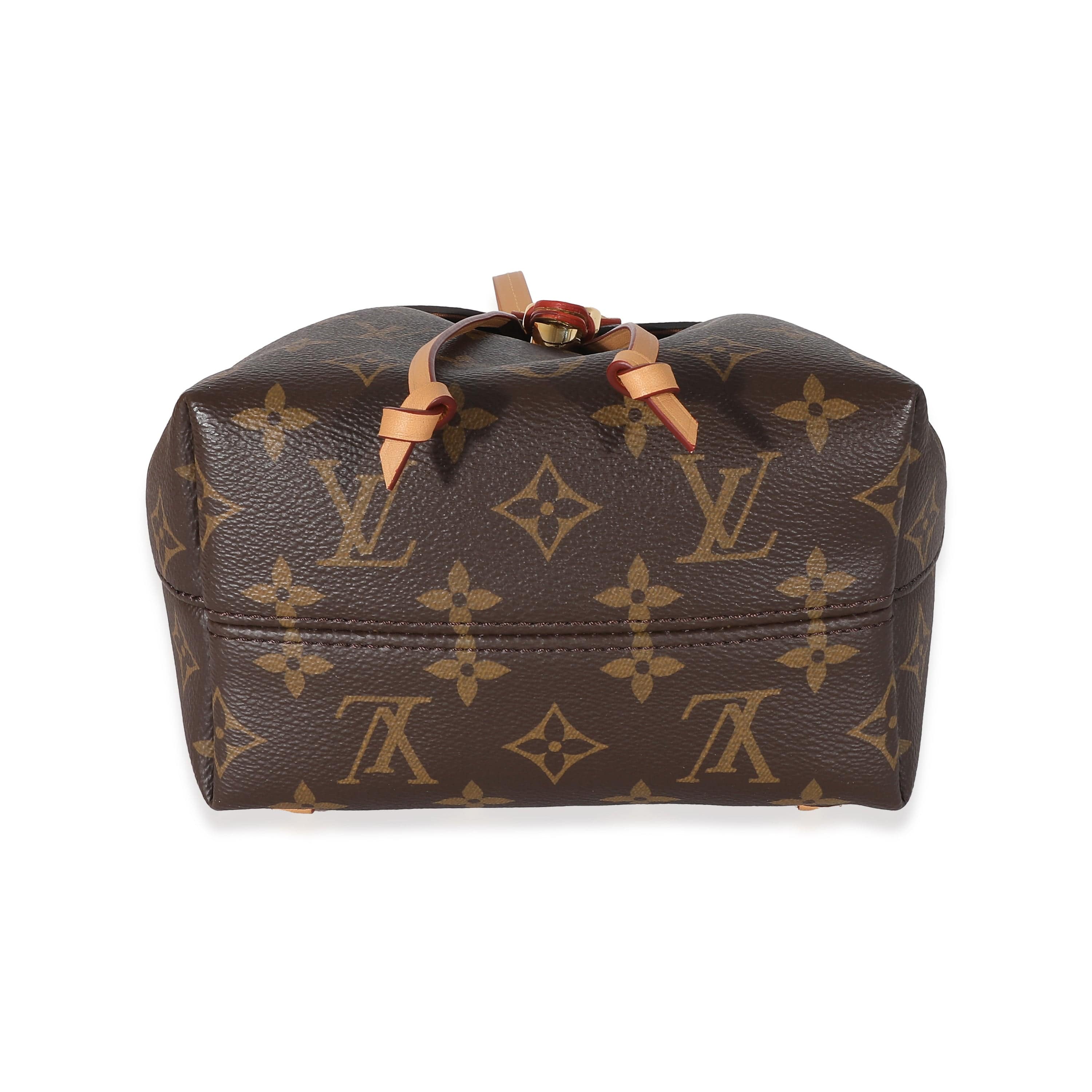 Louis Vuitton Louis Vuitton Monogram Canvas Montsouris BB 