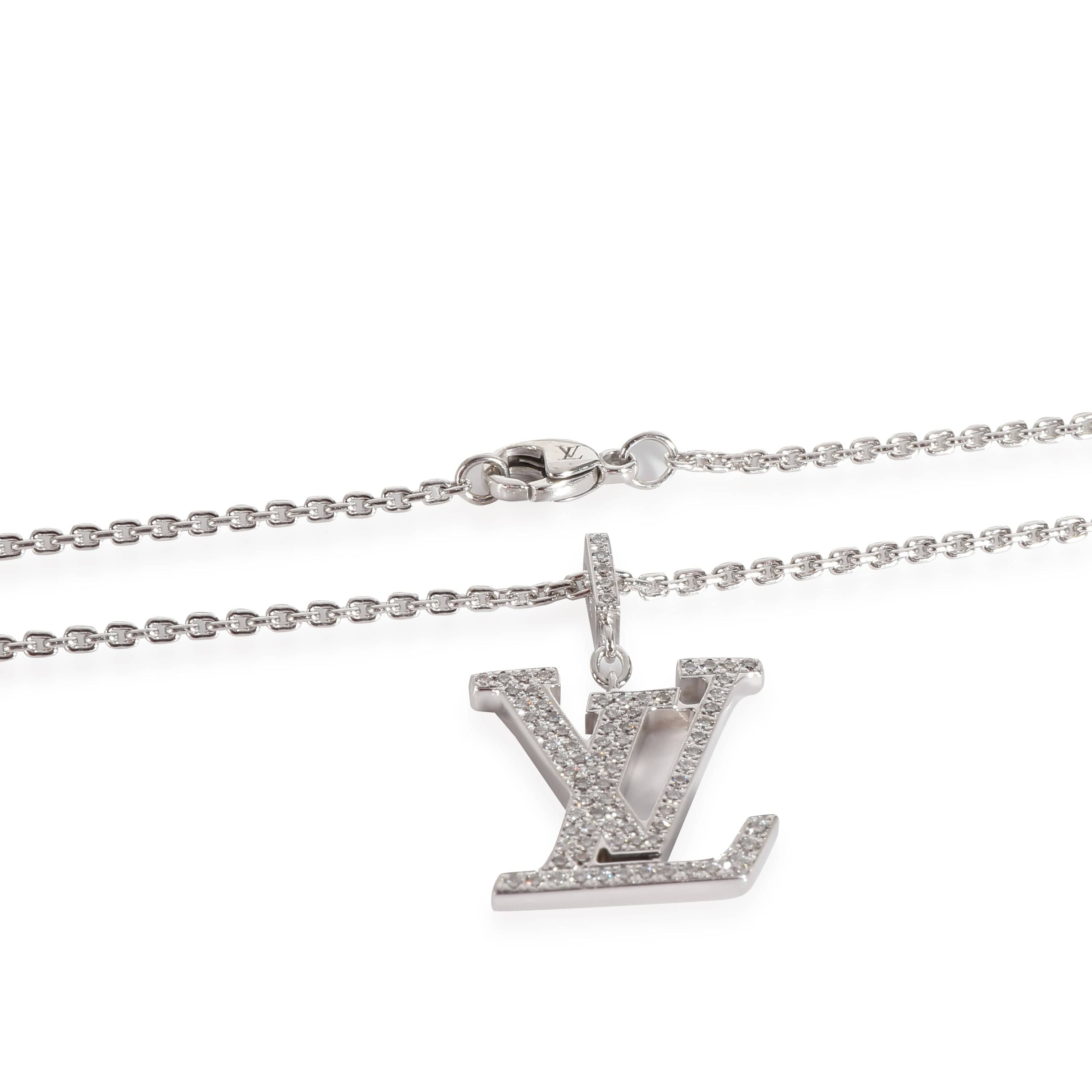 Louis Vuitton Idylle Blossom Pendant in 18k White Gold 0.3 CTW