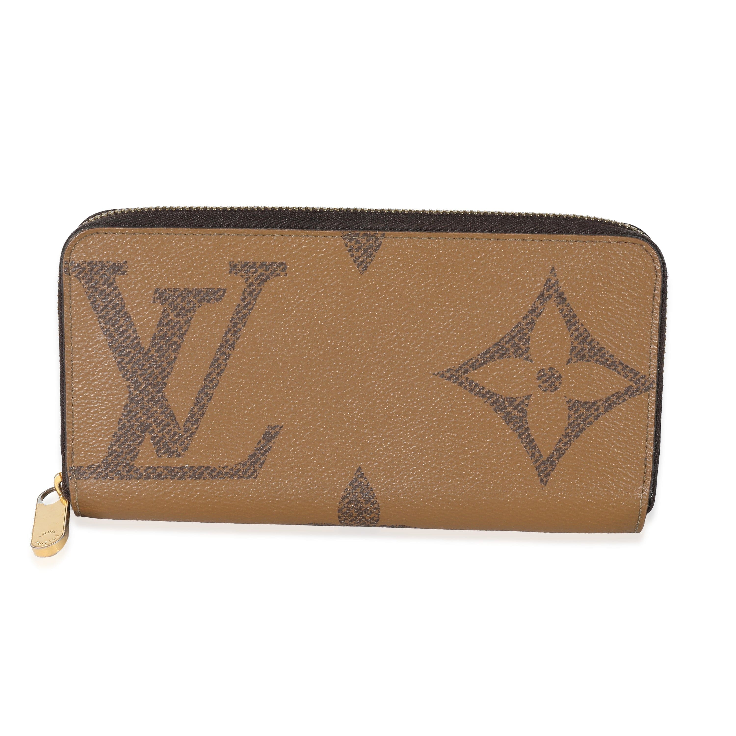 Louis Vuitton Louis Vuitton Giant Monogram Reverse Canvas Zippy Wallet