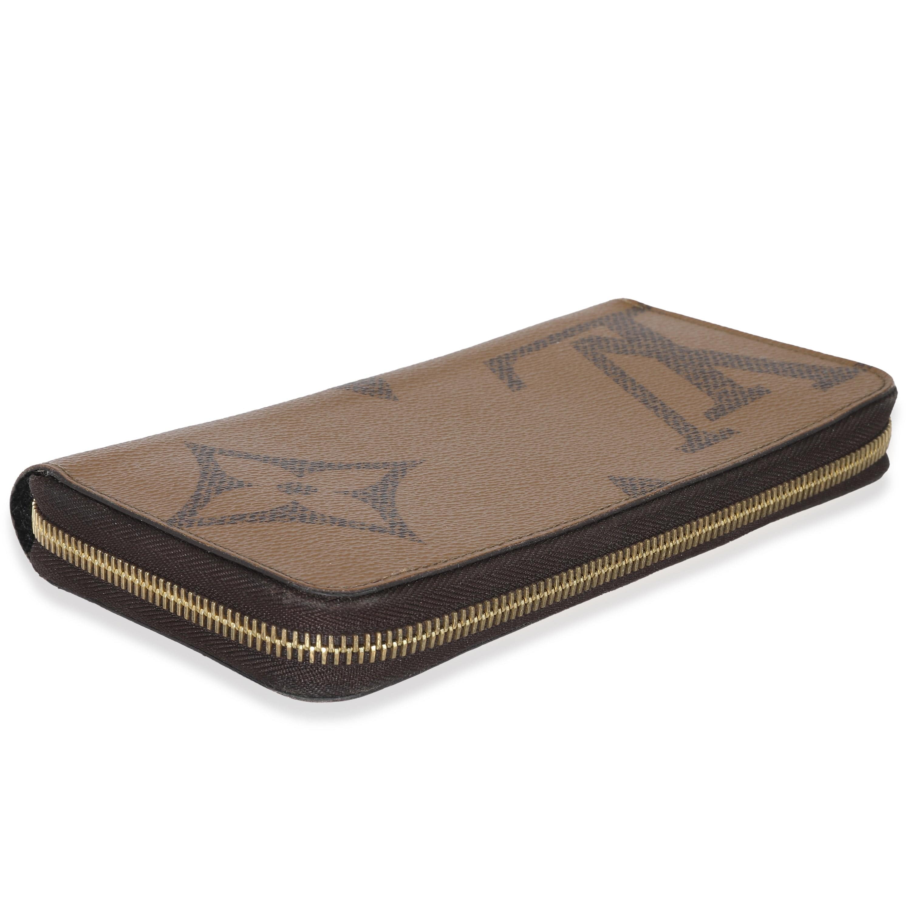 Louis Vuitton Louis Vuitton Giant Monogram Reverse Canvas Zippy Wallet