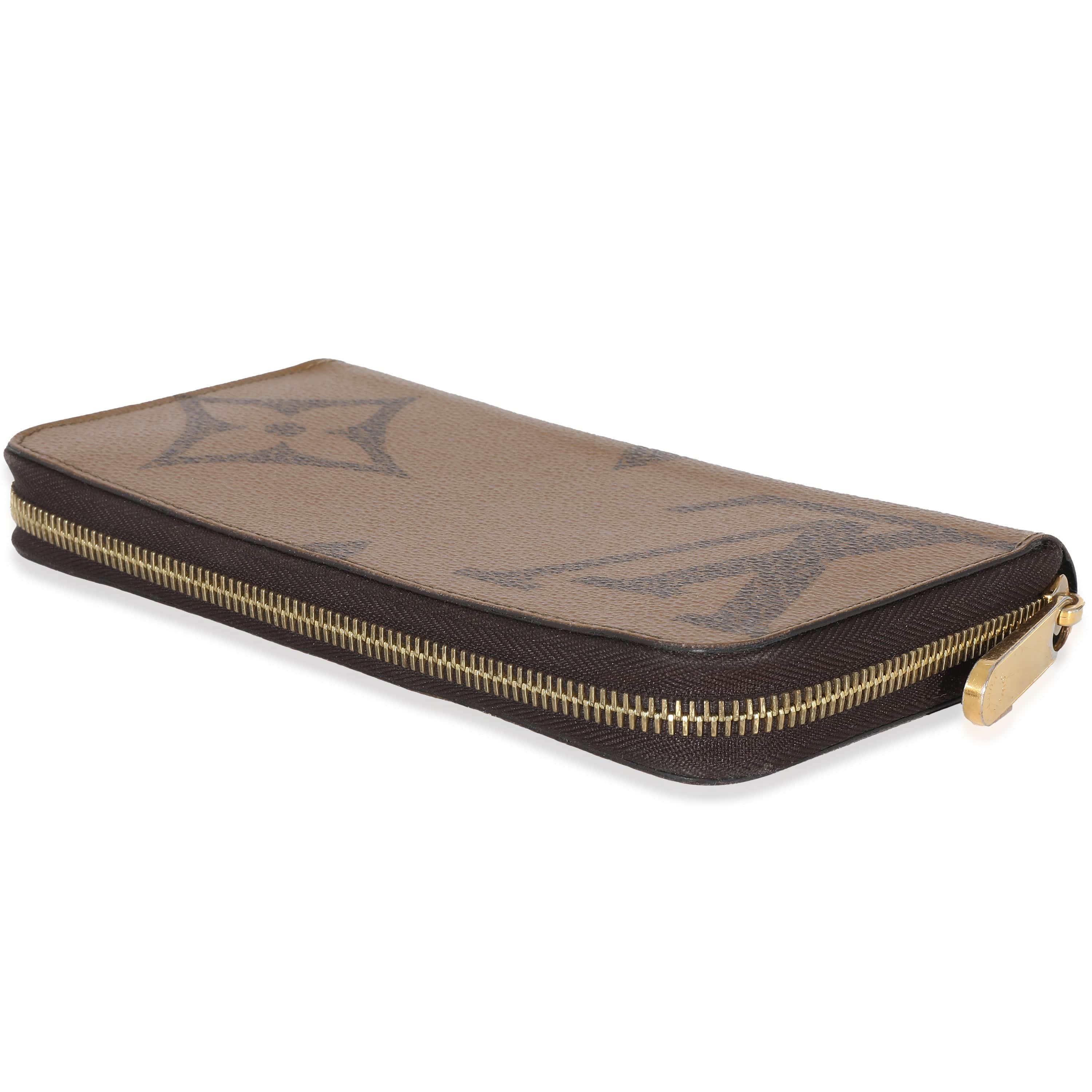 Louis Vuitton Louis Vuitton Giant Monogram Reverse Canvas Zippy Wallet