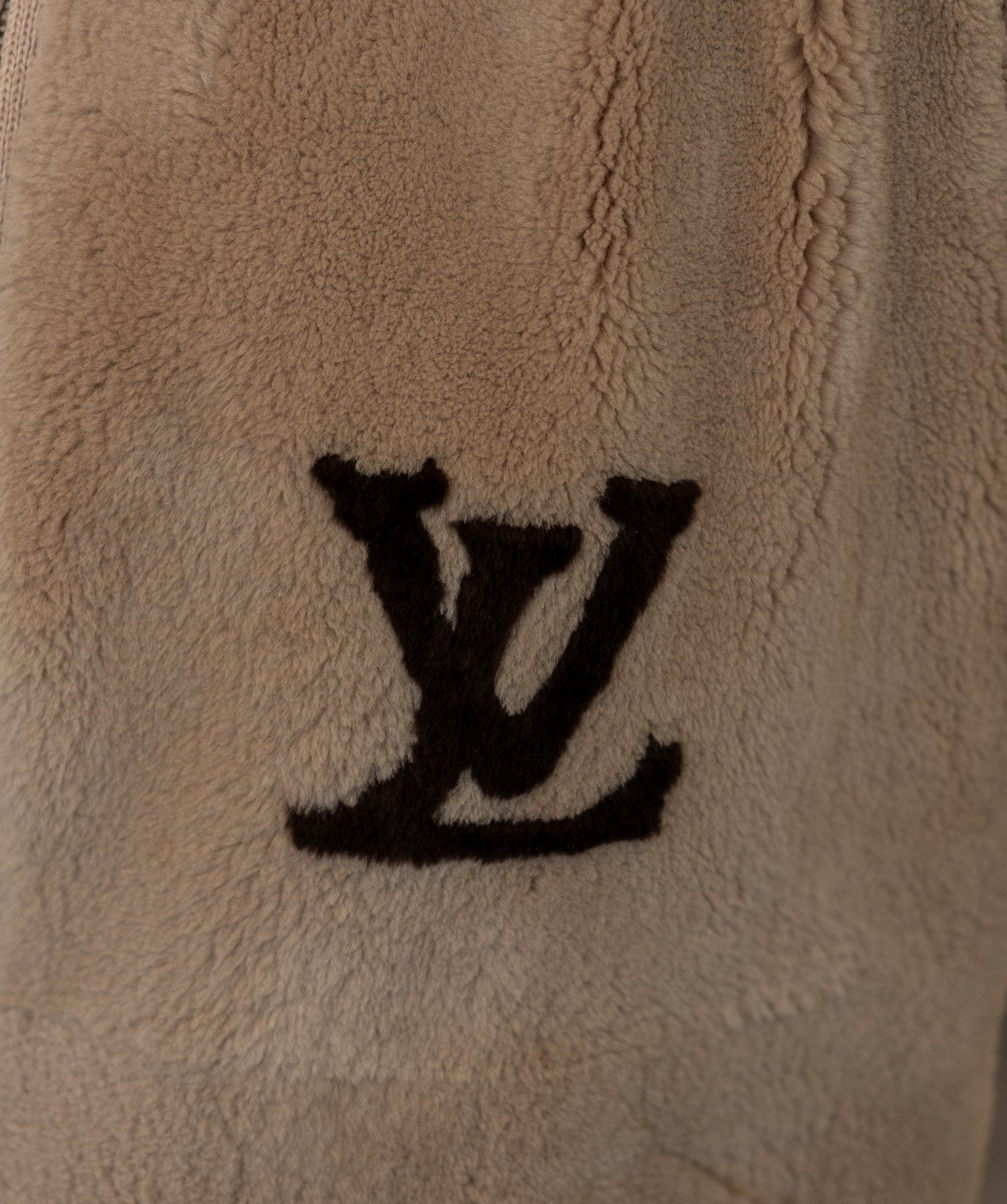 Louis Vuitton Louis Vuitton Fur Knit Jacket Beige DXBS0168