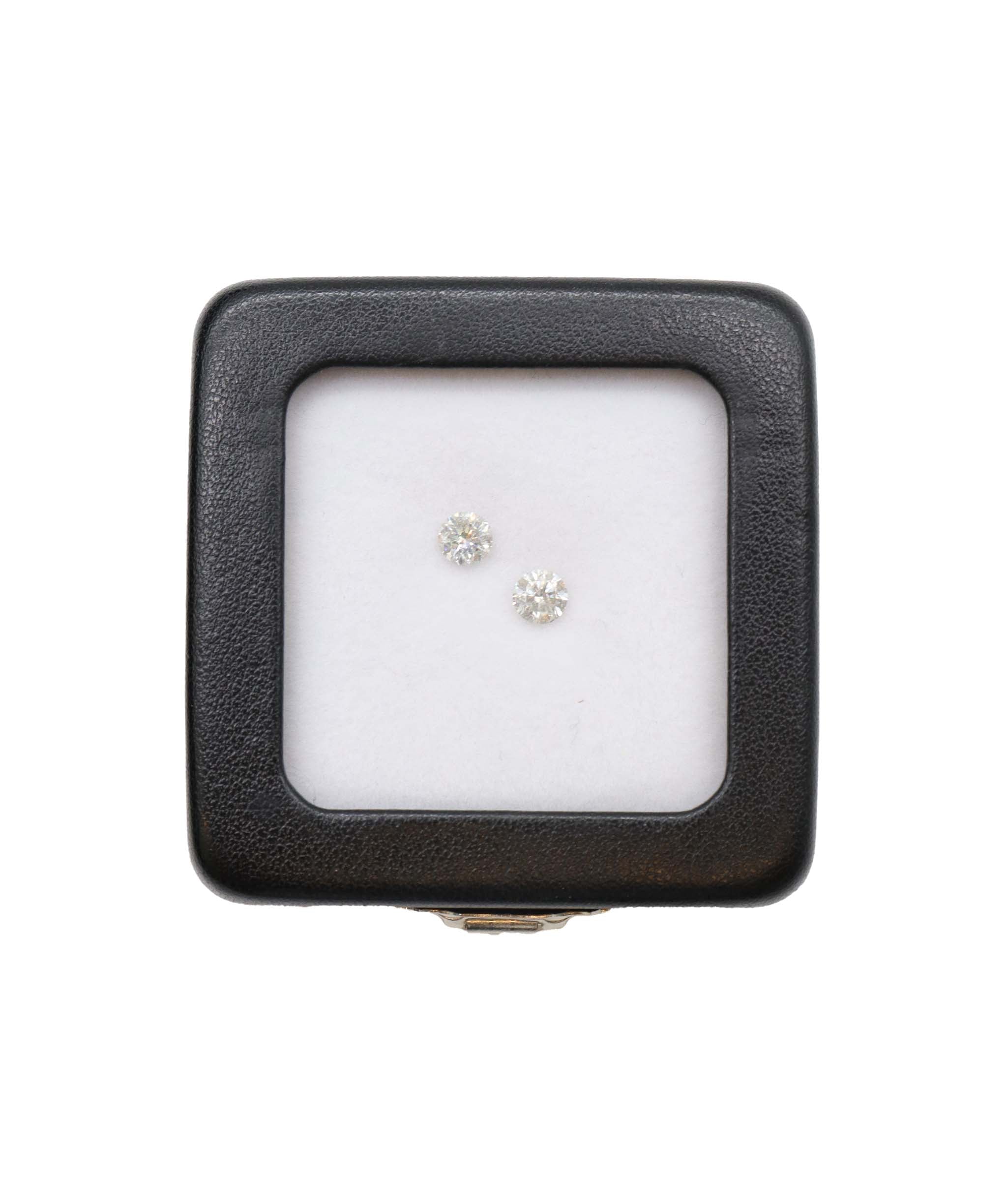 Luxury Promise 1.01 ct J ROUND PAIRS DIAMOND DXBS1182