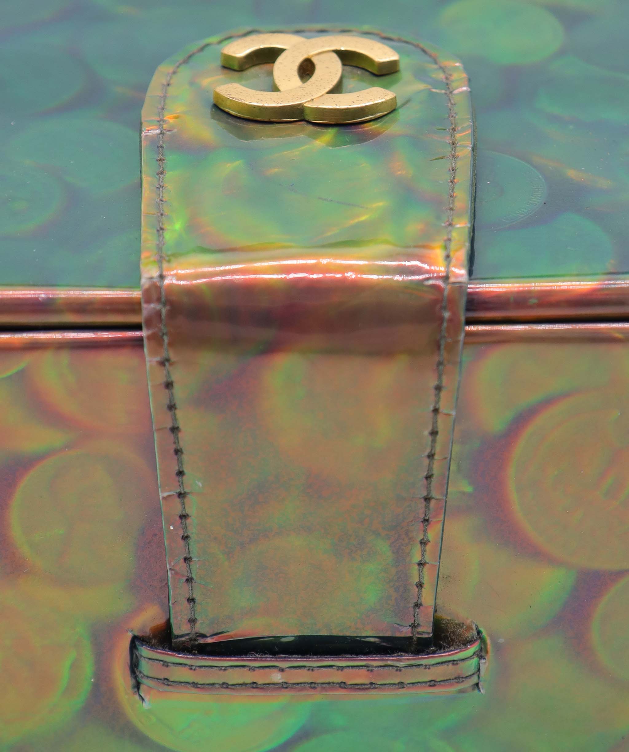 Luxury Promise CHANEL VINTAGE COIN PATTERN HAND BAG GREEN ENAMEL DXBS6374