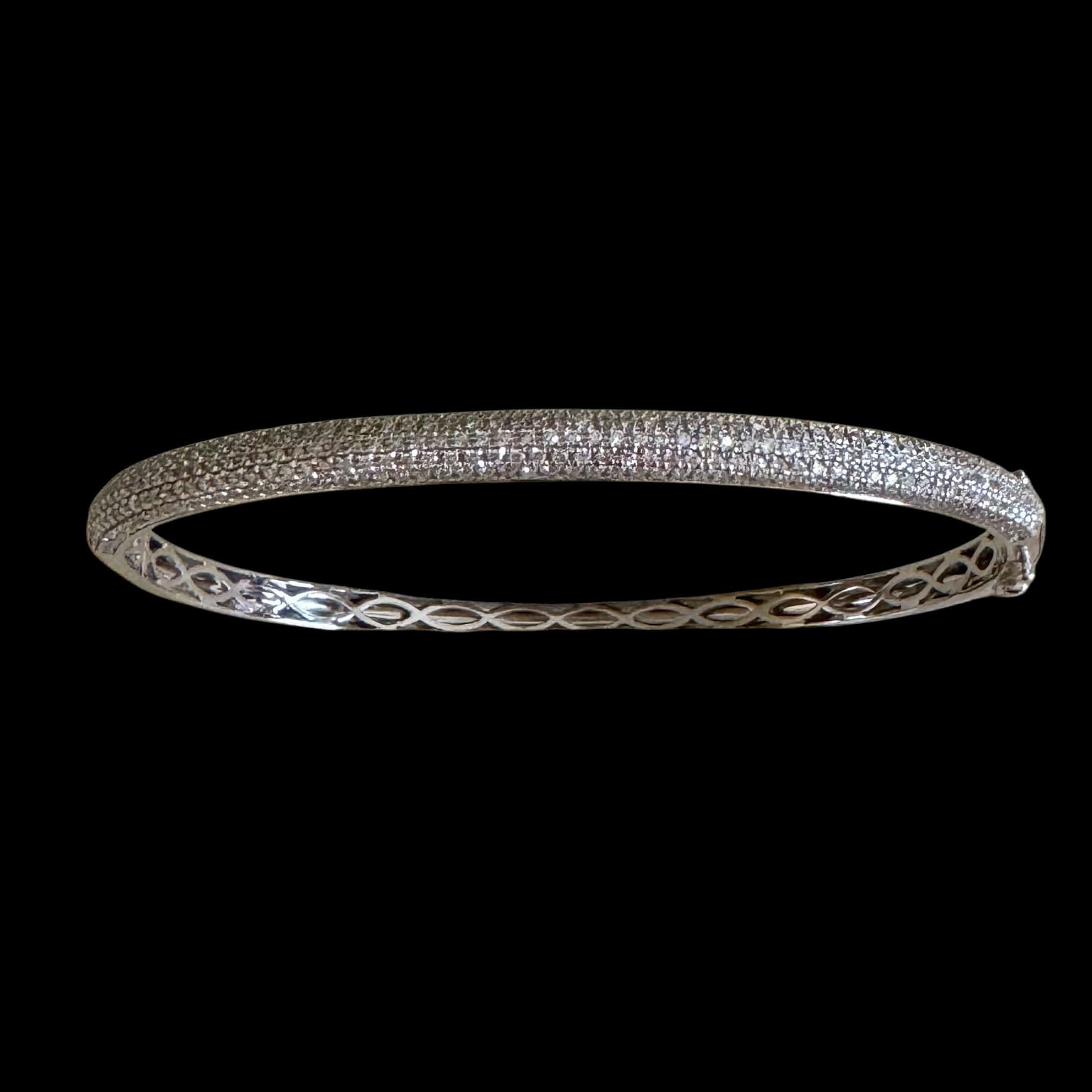 Luxury Promise 1.40ct Natural White Diamond Bangle set in 18K White Gold