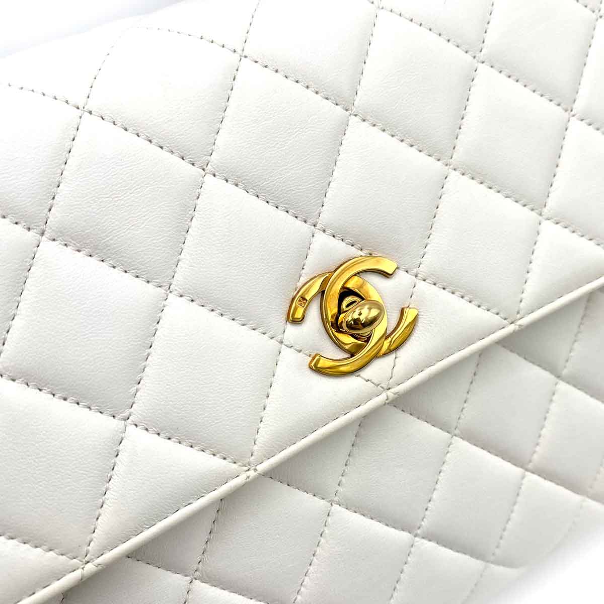 Luxury Promise CHANEL VINTAGE HAND BAG WHITE LAMB SKIN 90233609