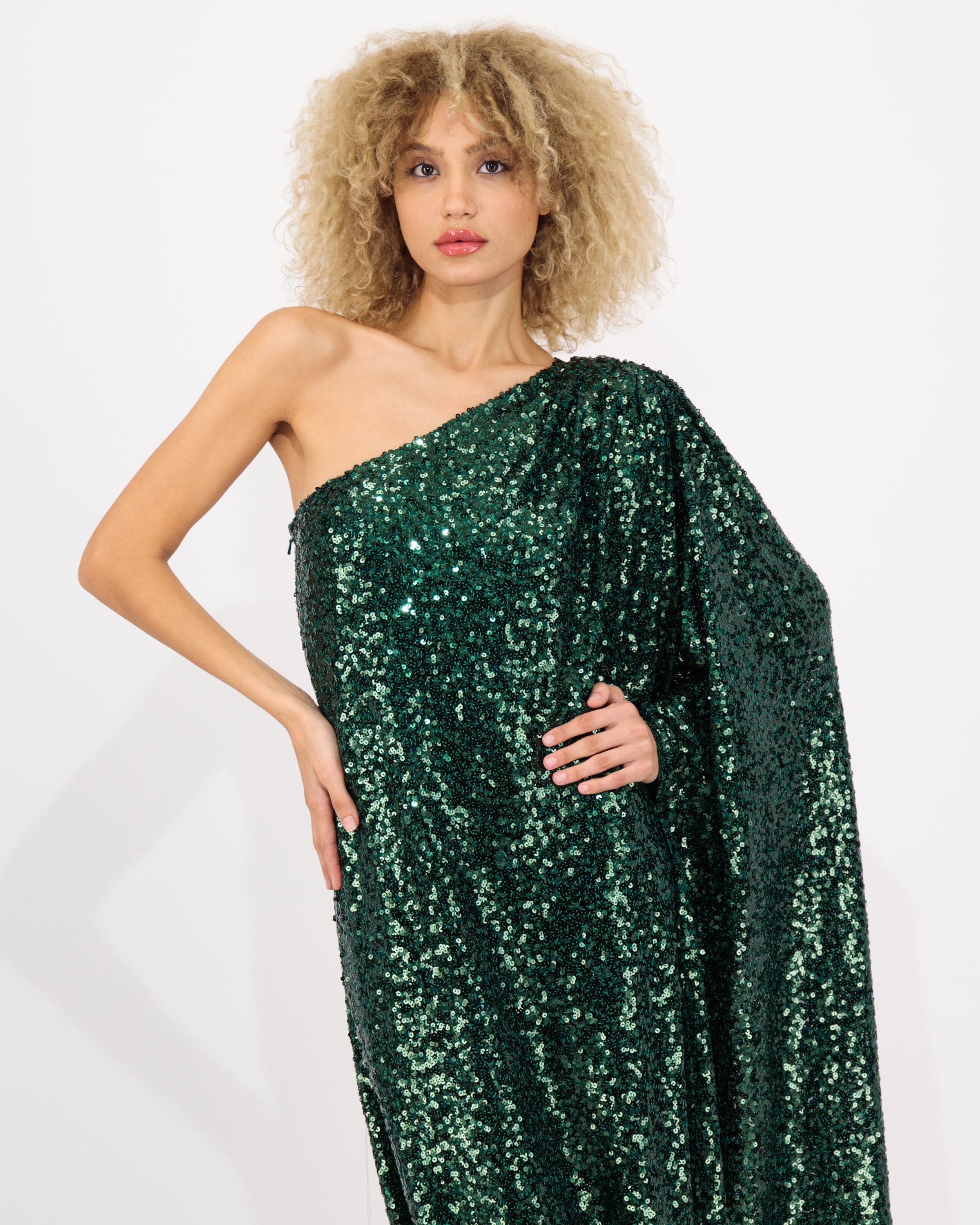 Luxury Promise Taira Majestic Emerald Green Size: S/M ASC1955