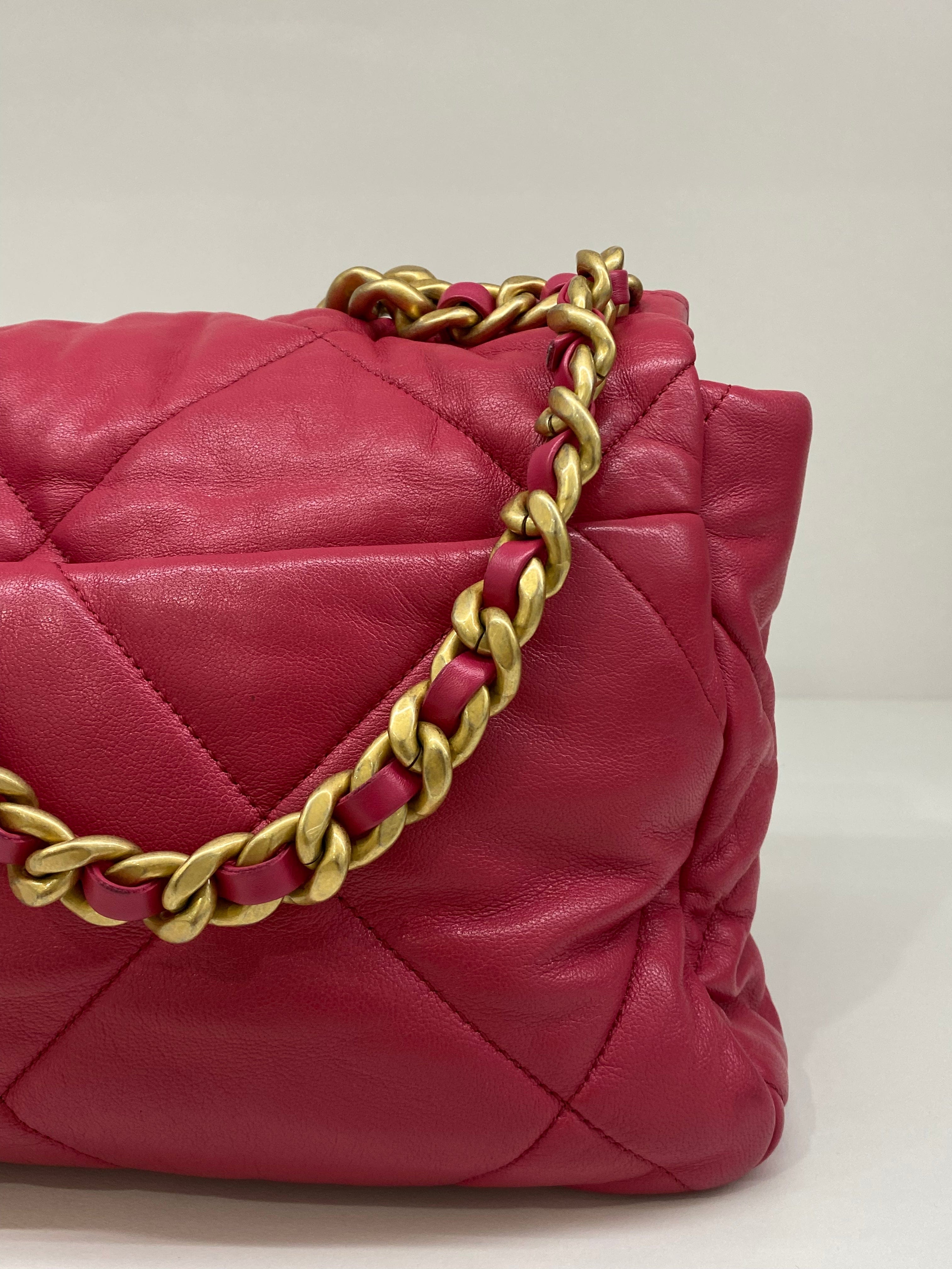 Luxury Promise Chanel 19 Large (Medium) Fuchsia Pink GHW