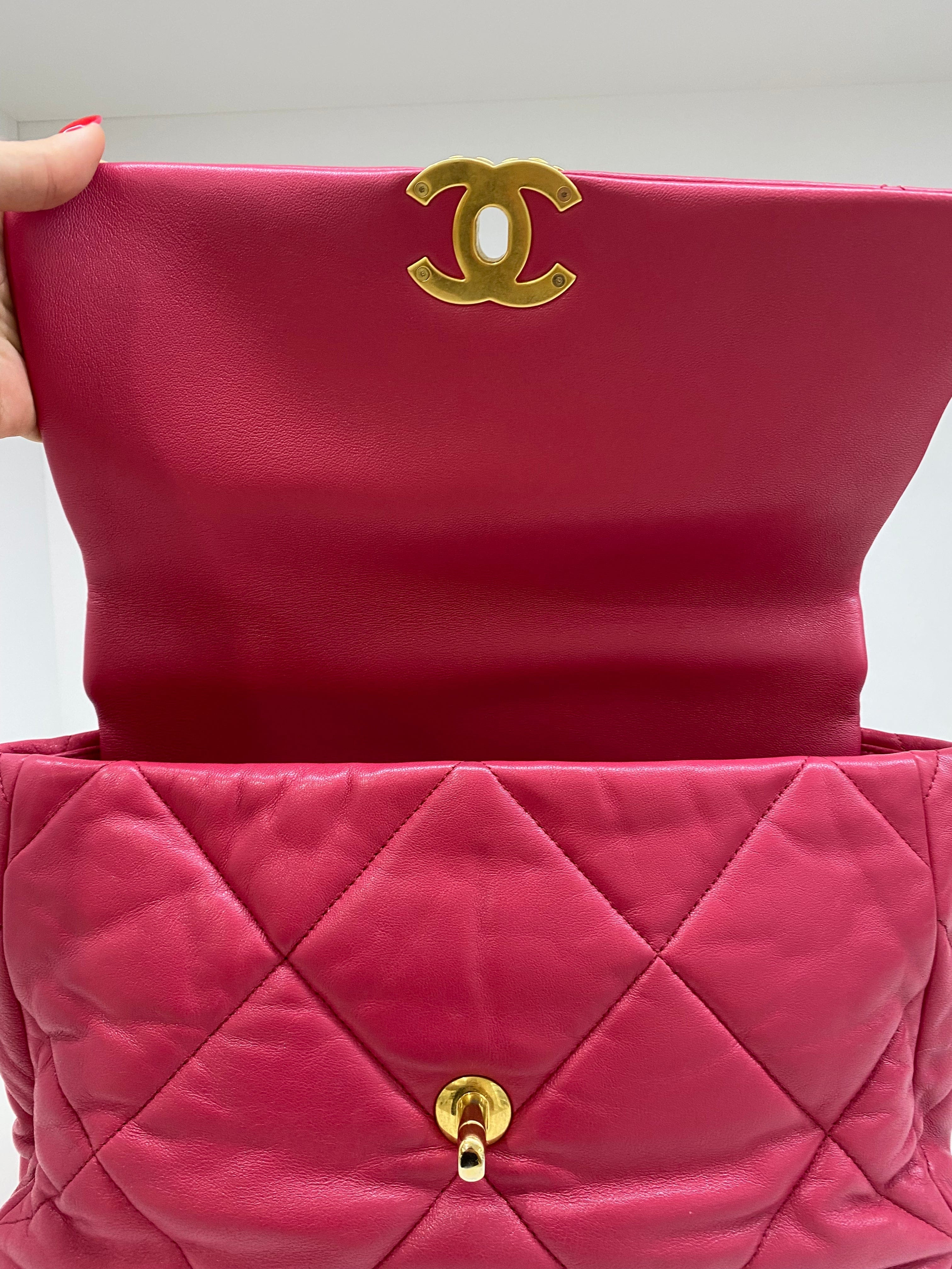 Luxury Promise Chanel 19 Large (Medium) Fuchsia Pink GHW