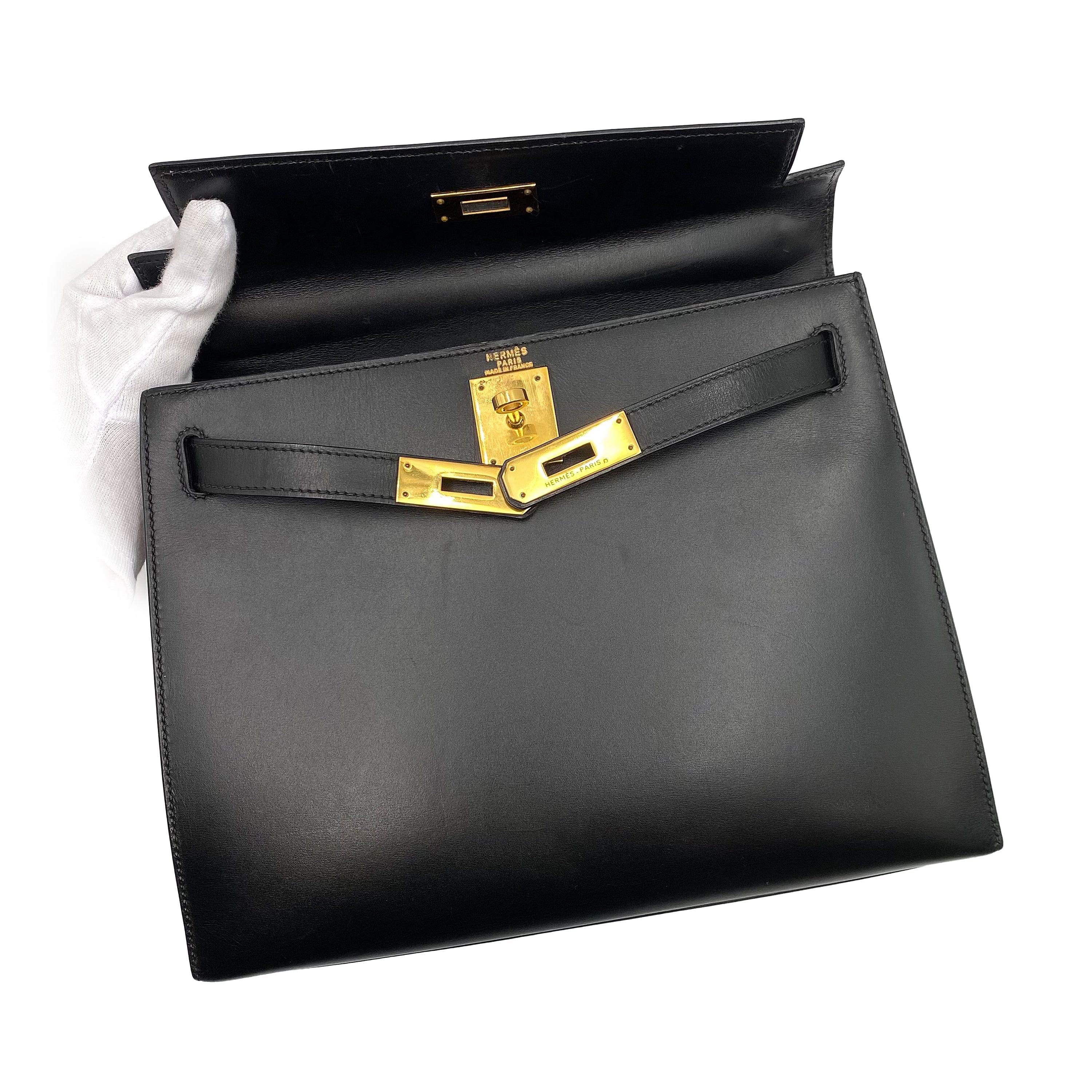 Luxury Promise HERMES KELLY 28 SELLIER BLACK BOXCALF GHW #V Circle