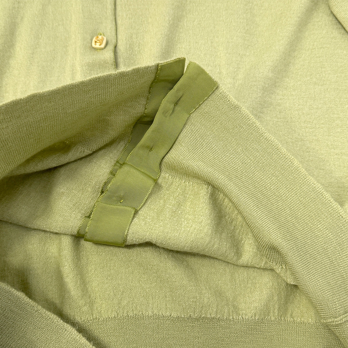 Luxury Promise Japan CHANEL VINTAGE COCO BUTTON CARDIGAN TOPS LIGHT GREEN RTW 90291329
