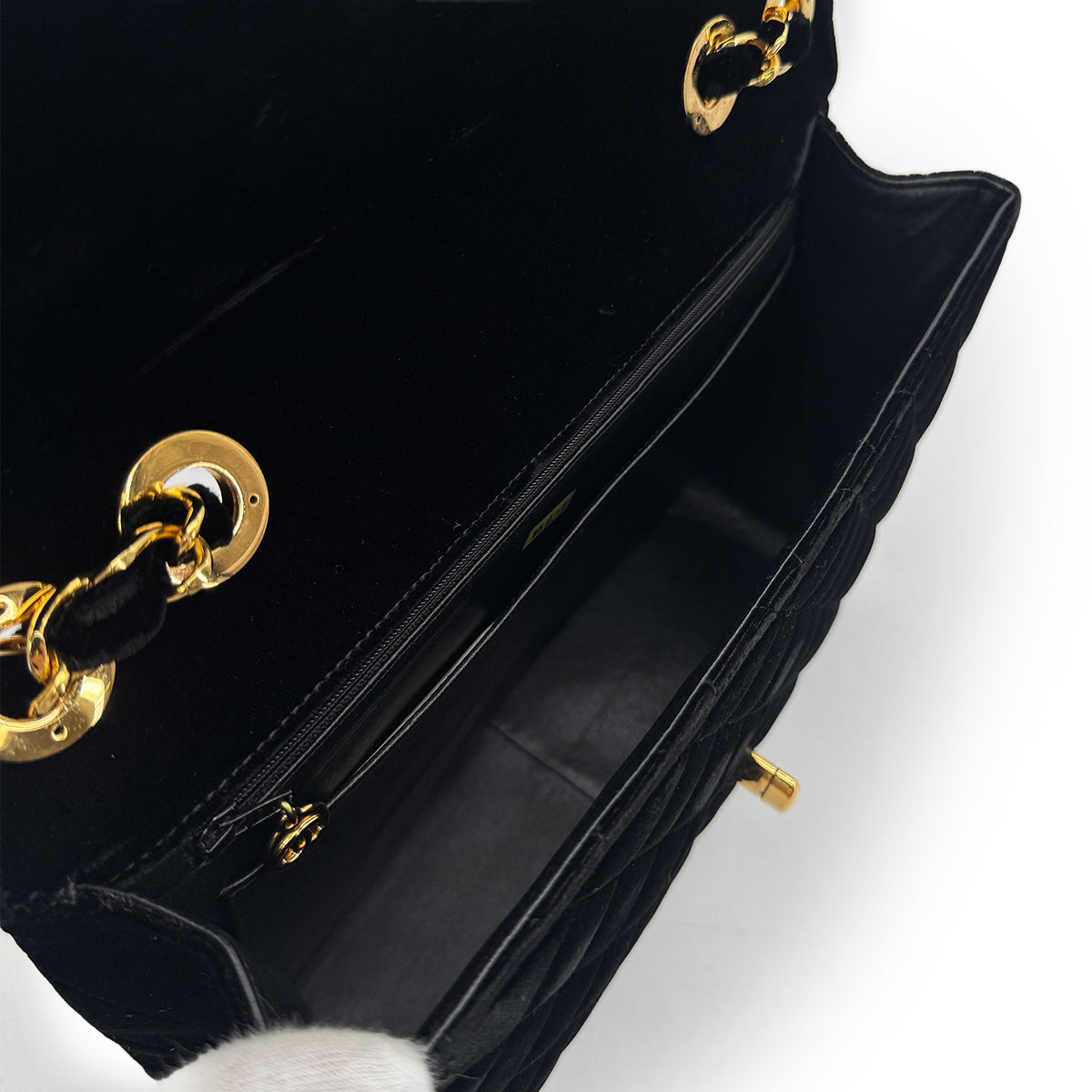 Luxury Promise Japan CHANEL VINTAGE JUMBO MATELASSE 30 CHAIN SHOULDER BAG BLACK VELOR 90283973