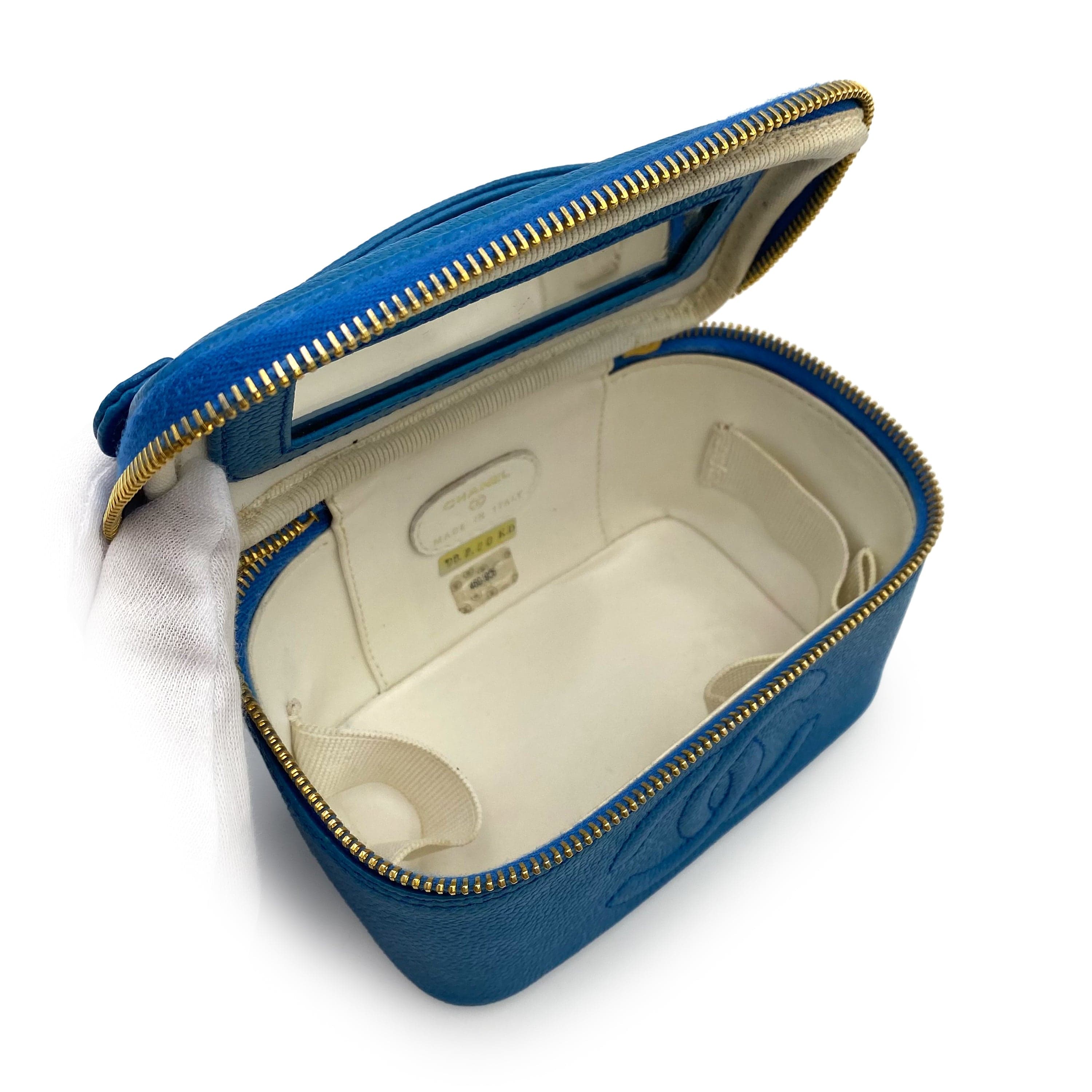 Luxury Promise Japan CHANEL VINTAGE MINI VANITY HAND BAG BLUE CAVIAR SKIN 90234752