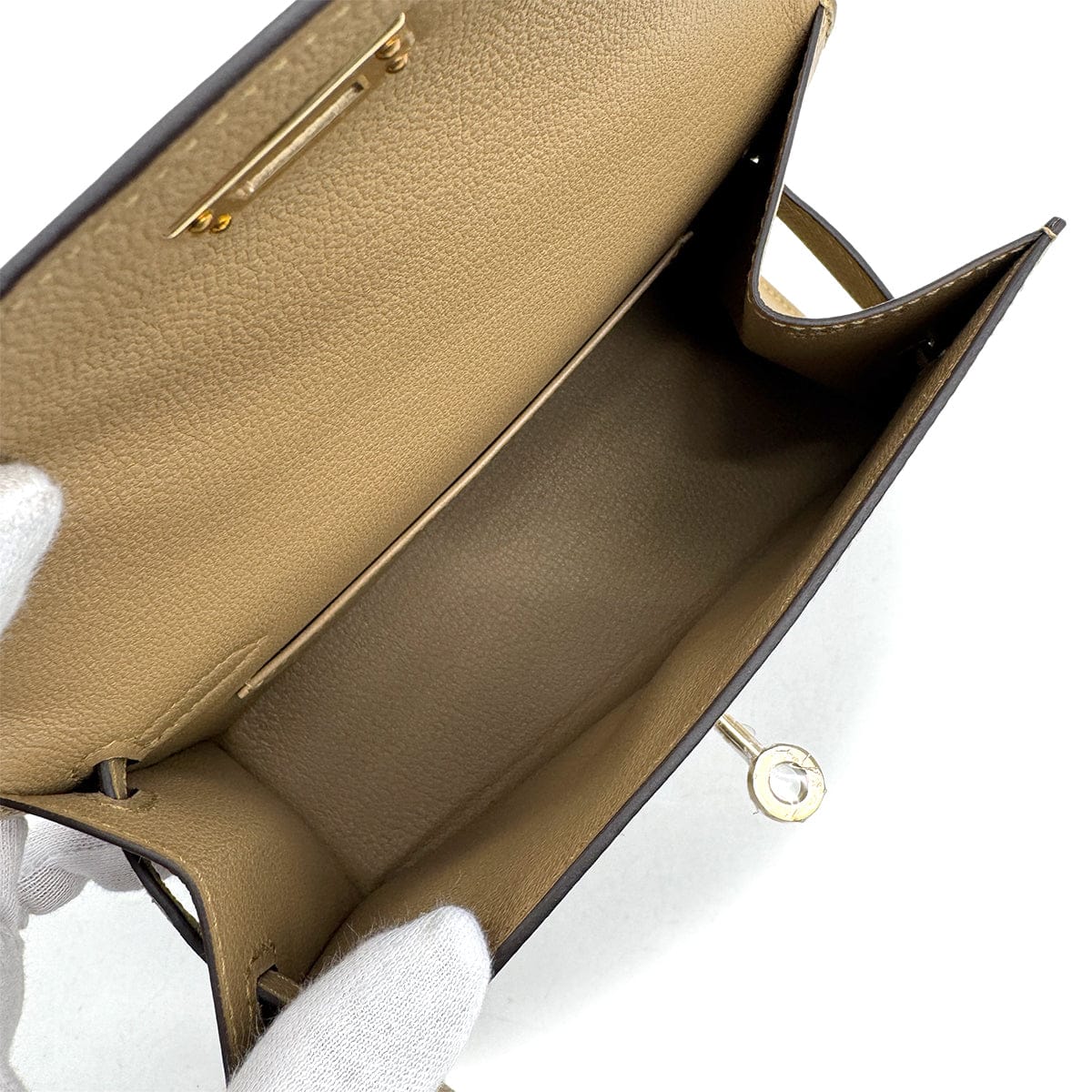 Luxury Promise Japan HERMES KELLY 20 SELLIER EN DESORDRE POUSSIERE EPSOM SHOULDER BAG 2025 K STAMP GOLD HARDWARE 90316883