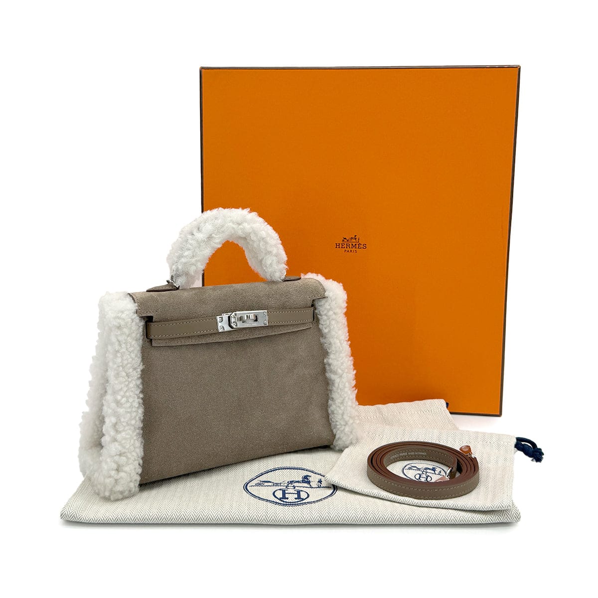 Luxury Promise Japan HERMES MINI KELLY 20 TEDDY PLUCH GRIS CAILLOU ECRU ETOUPE GRIZZLY MOUTON VEAU SWIFT HAND SHOULDER BAG 2025 K STAMP PALLADIUM HARDWARE 90318739