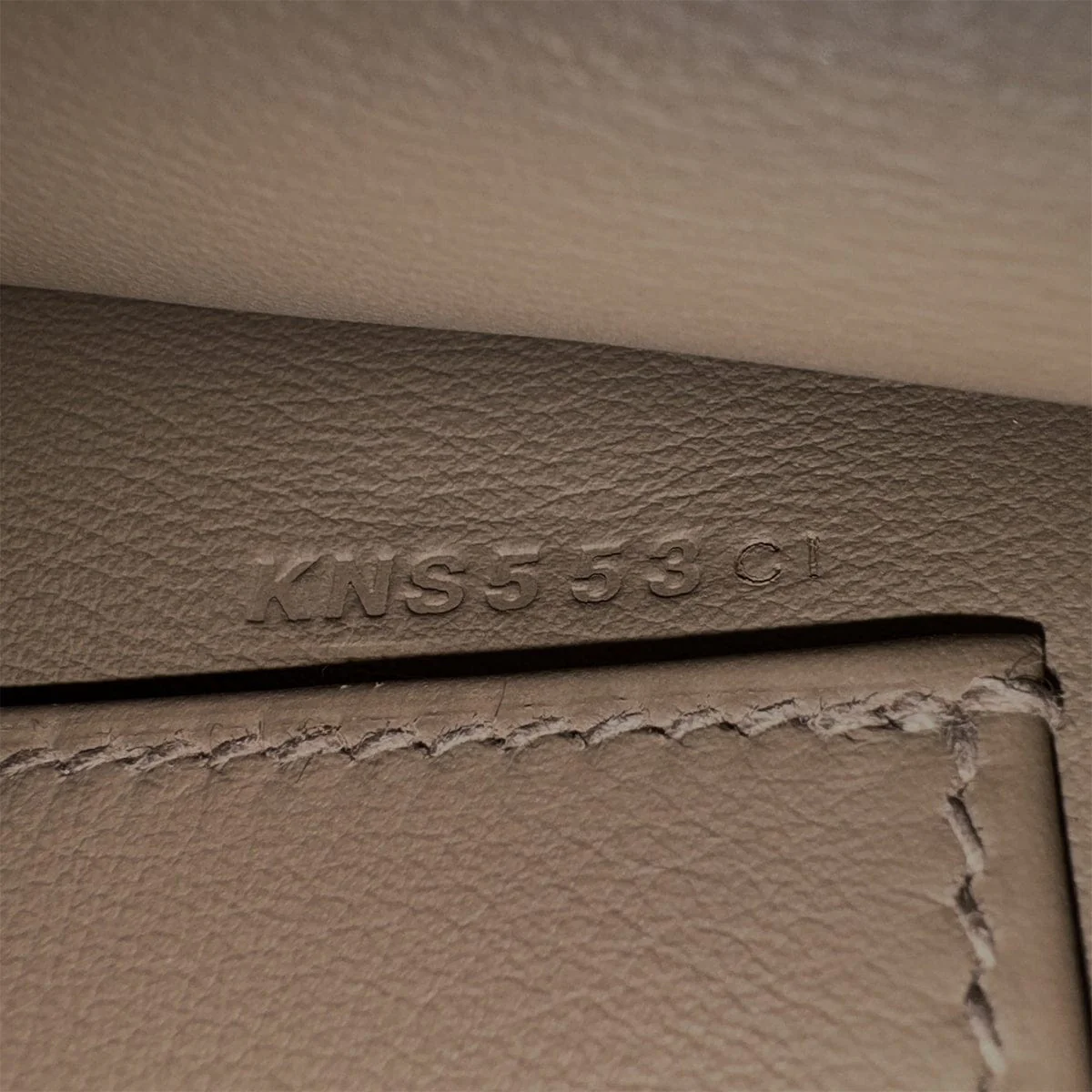 Luxury Promise Japan HERMES MINI KELLY 20 TEDDY PLUCH GRIS CAILLOU ECRU ETOUPE GRIZZLY MOUTON VEAU SWIFT HAND SHOULDER BAG 2025 K STAMP PALLADIUM HARDWARE 90318739