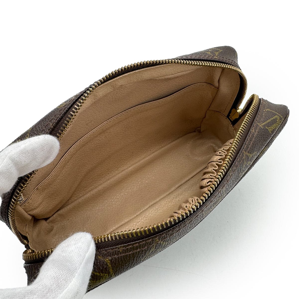 Luxury Promise Japan LOUIS VUITTON MONOGRAM TROUSSE TOILETTE 23 CLUTCH BAG BROWN M47524 90309160