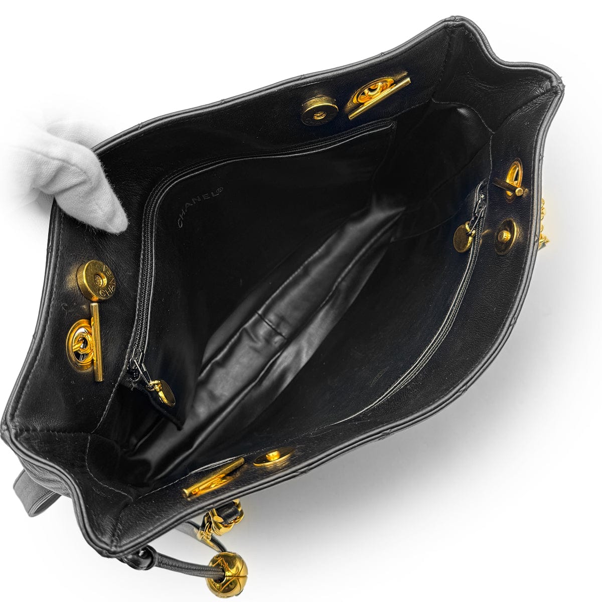 Luxury Promise Japan VINTAGE CHANEL MATELASSE CHAIN TOTE BAG BLACK LAMB SKIN GOLD HARDWARE 90313541