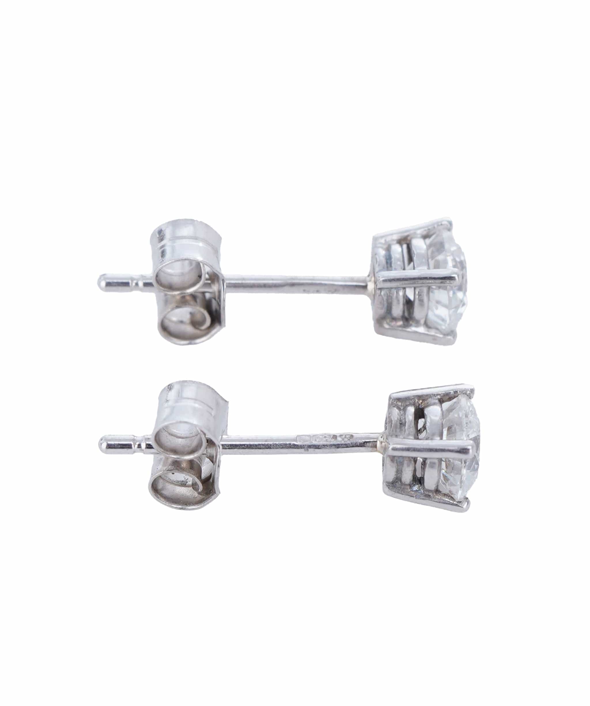 Luxury Promise 0.77 ct ROUND DIAMOND WHITE GOLD EARRINGS ANL-S21-8