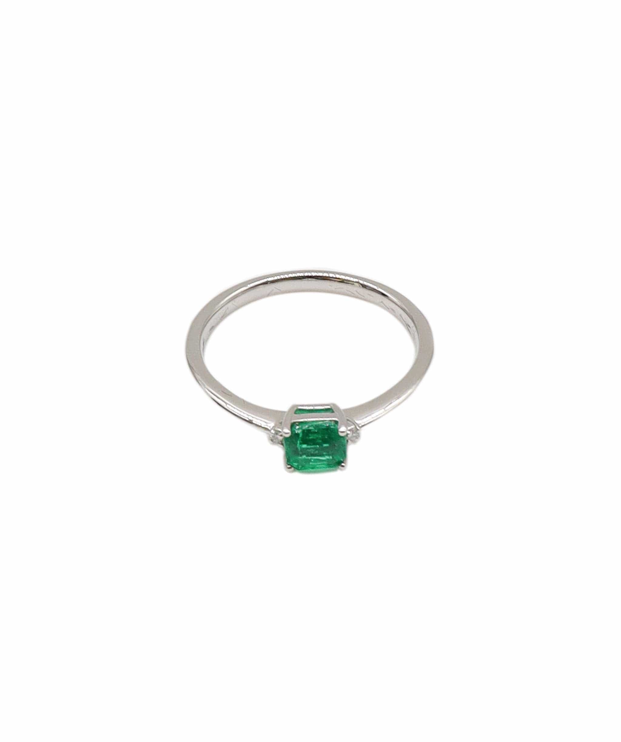 Luxury Promise Emerald 0.47ct Diamond 0.02ct Pt Platinum Ring - DXBS1004