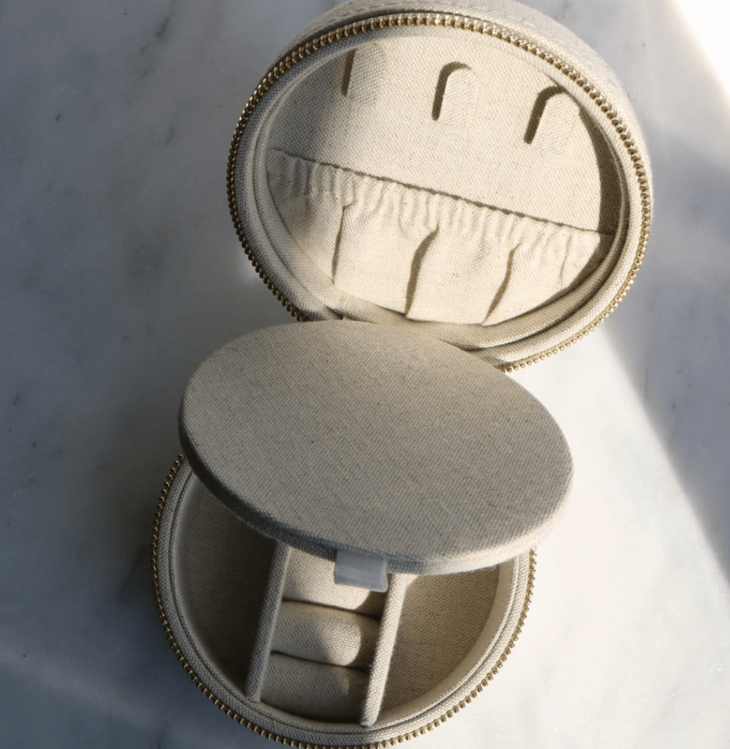 Luxury Promise LINEN ROUND TRAVEL JEWELLERY BOX ASC5352