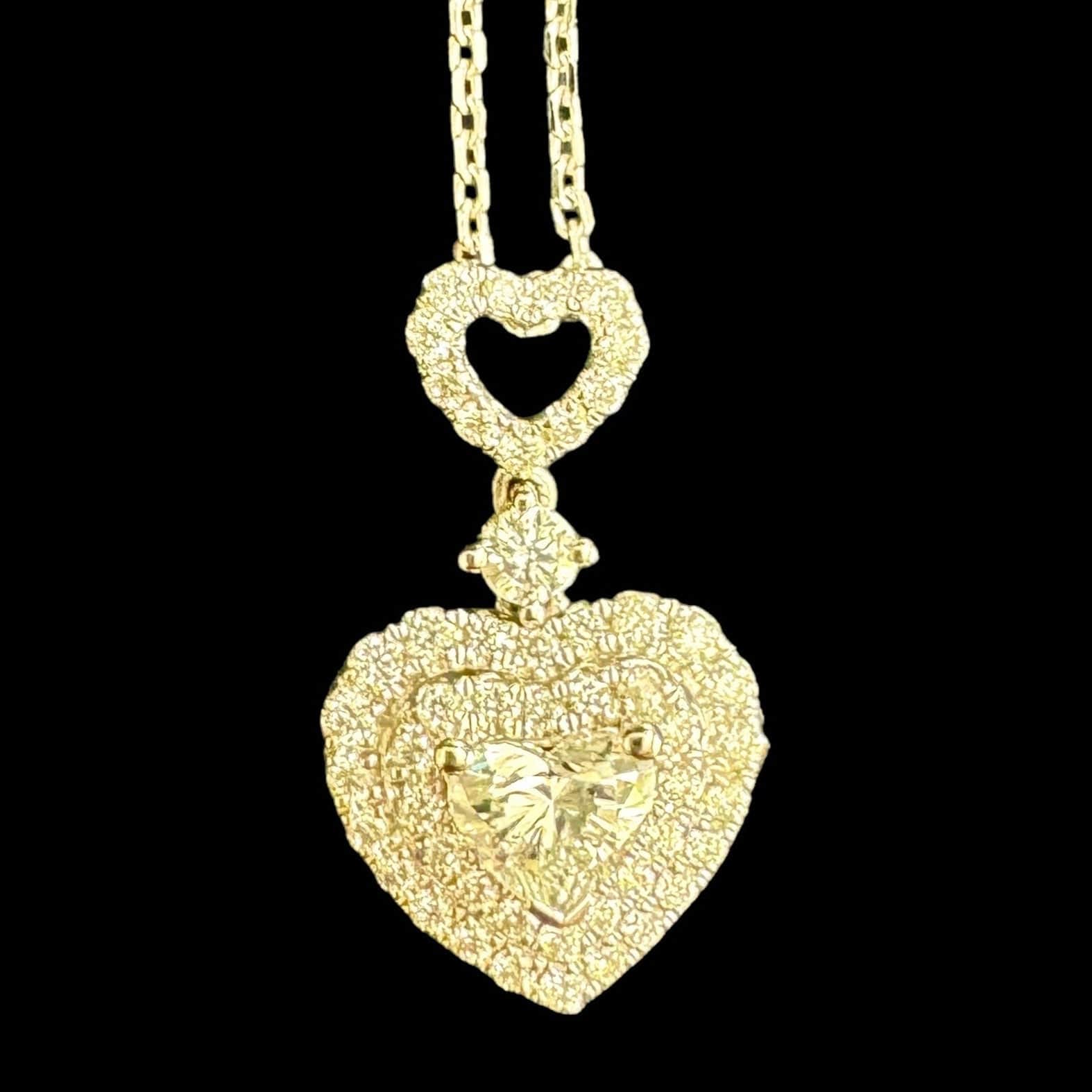 Luxury Promise GIA White Diamond Heart Shaped Necklace