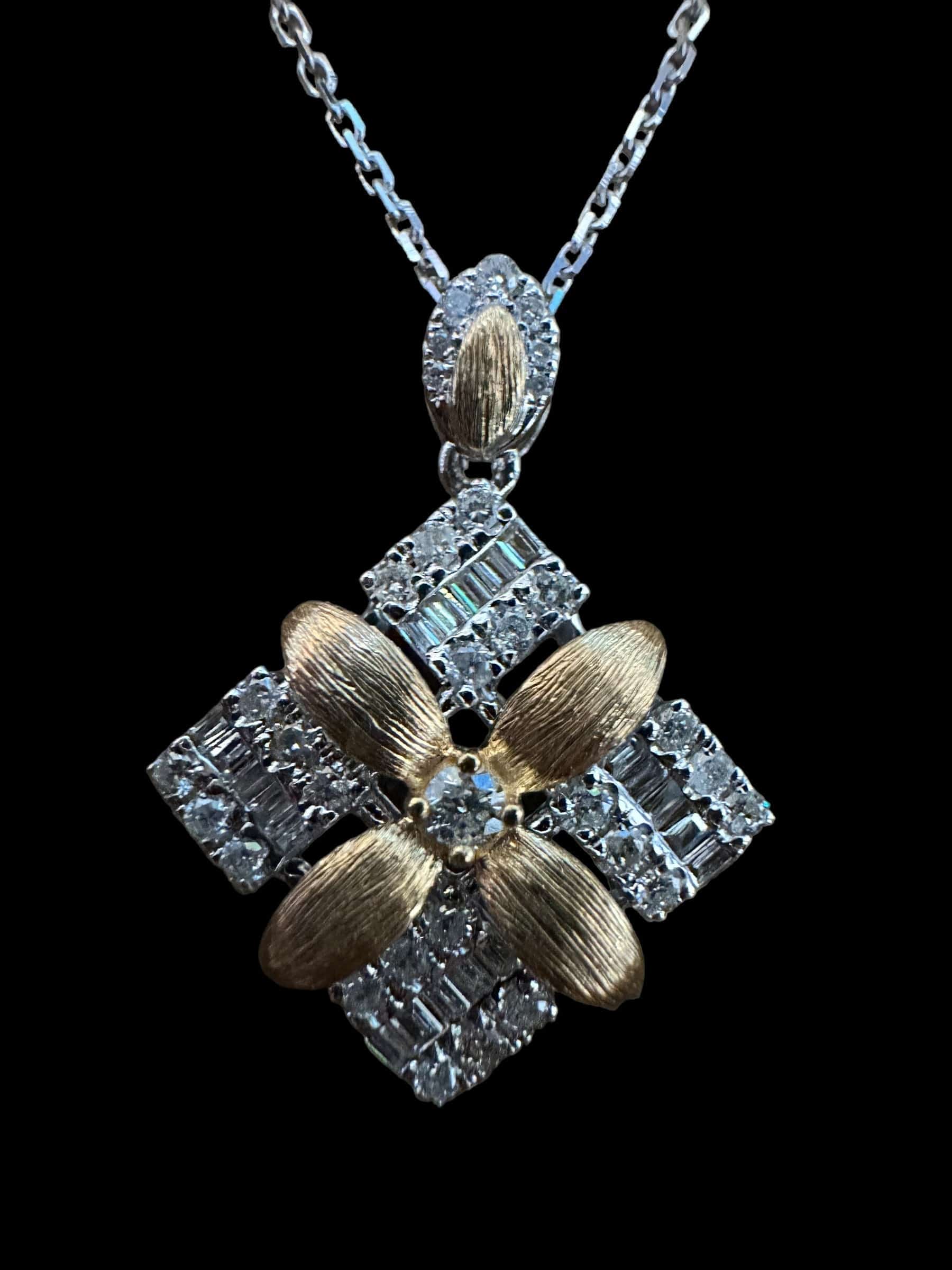 Luxury Promise White Diamonds Square with Yellow Gold Centre Flower Necklace