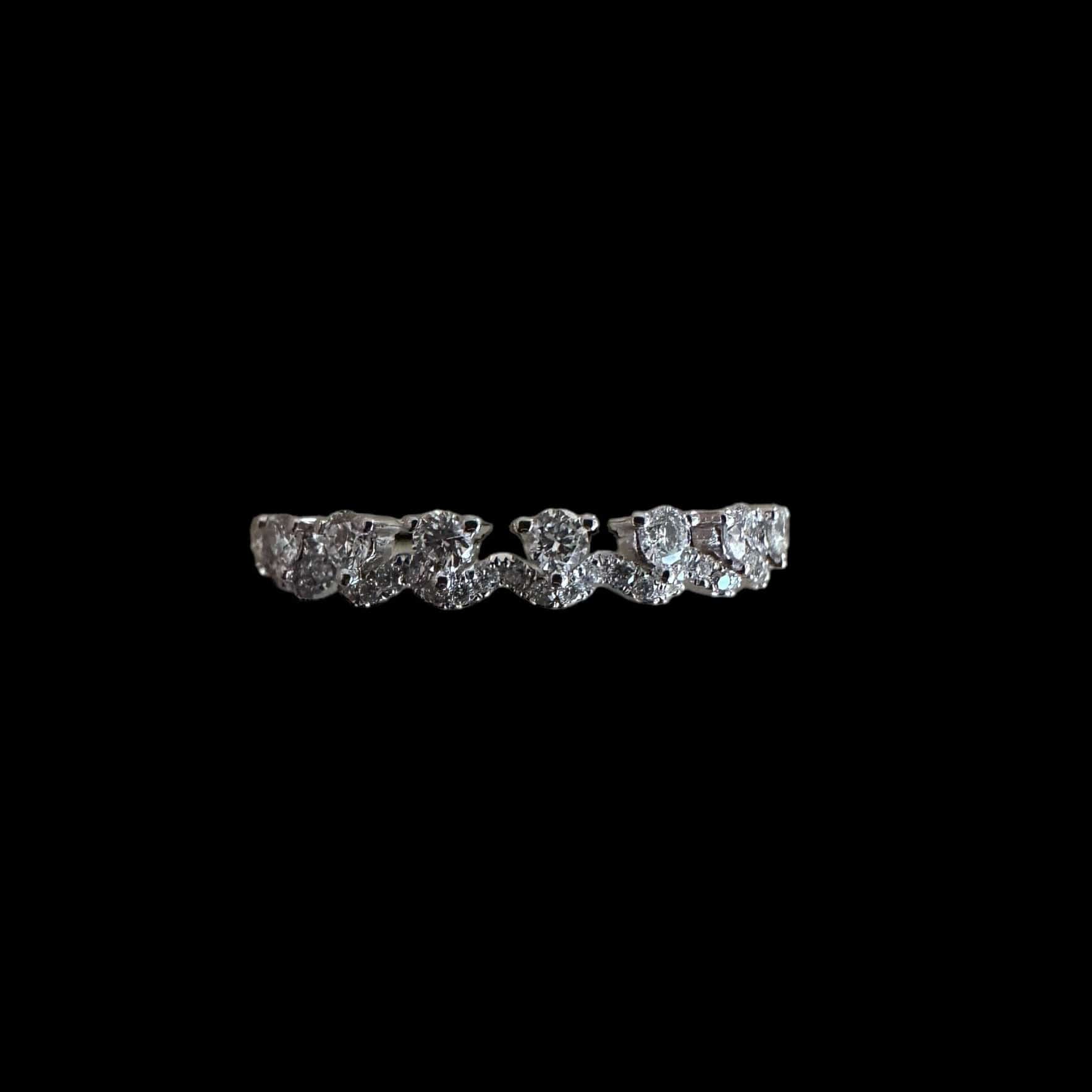 Luxury Promise Round & Wave Diamond Ring set in 18k White Gold