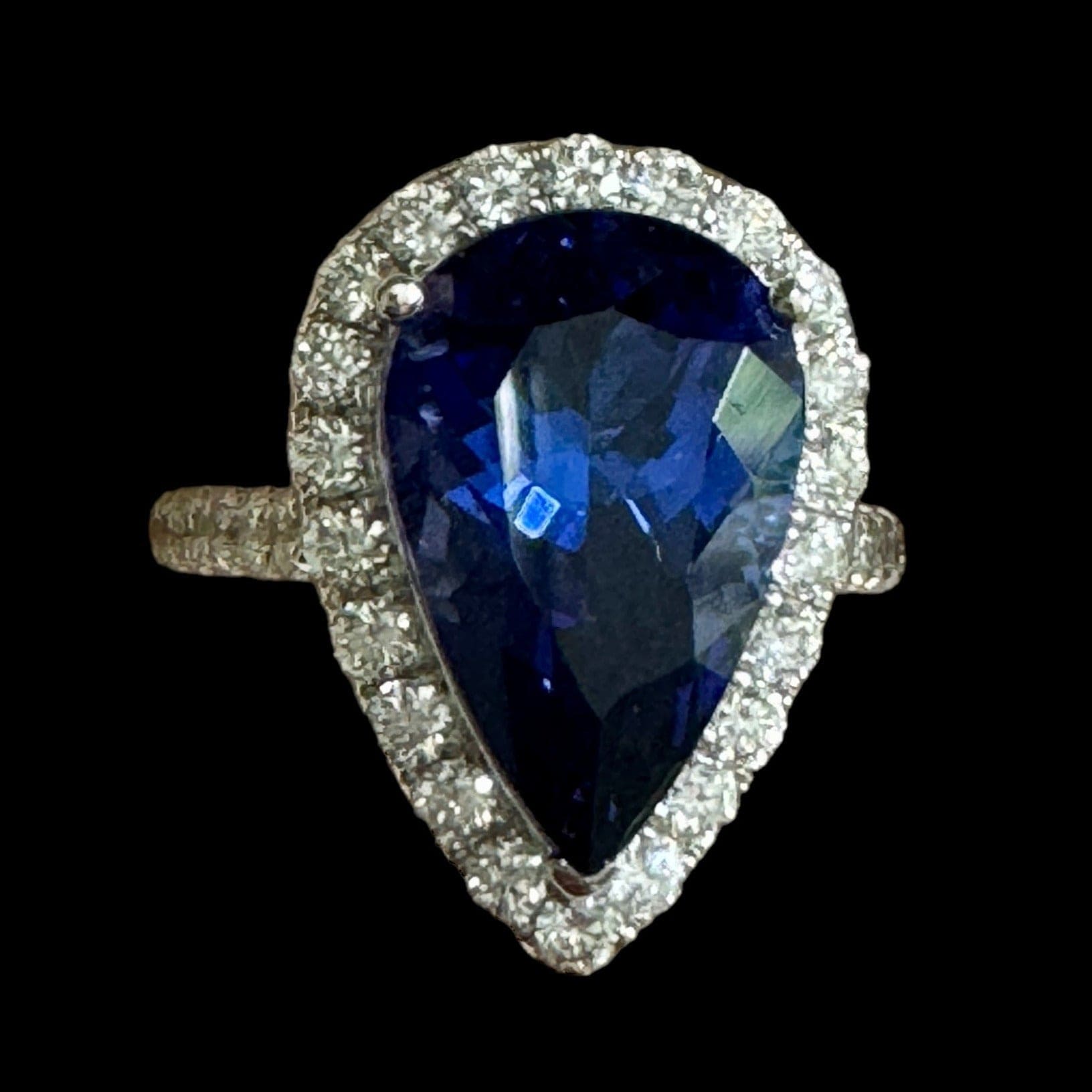 Luxury Promise Tanzanite & Diamond Ring set in 18K White Gold