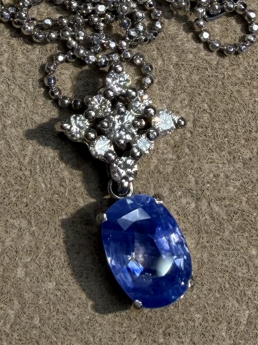 Luxury Promise Sri Lanka NH GIA Blue Sapphire Necklace / S2.33ct / D0.28ct (44cm) 123 JJC0587