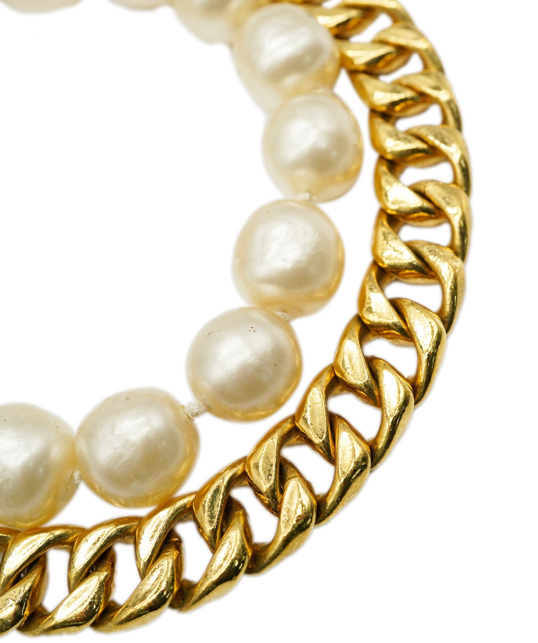 LuxuryPromise Chanel pearl necklace gripoix ACL2021